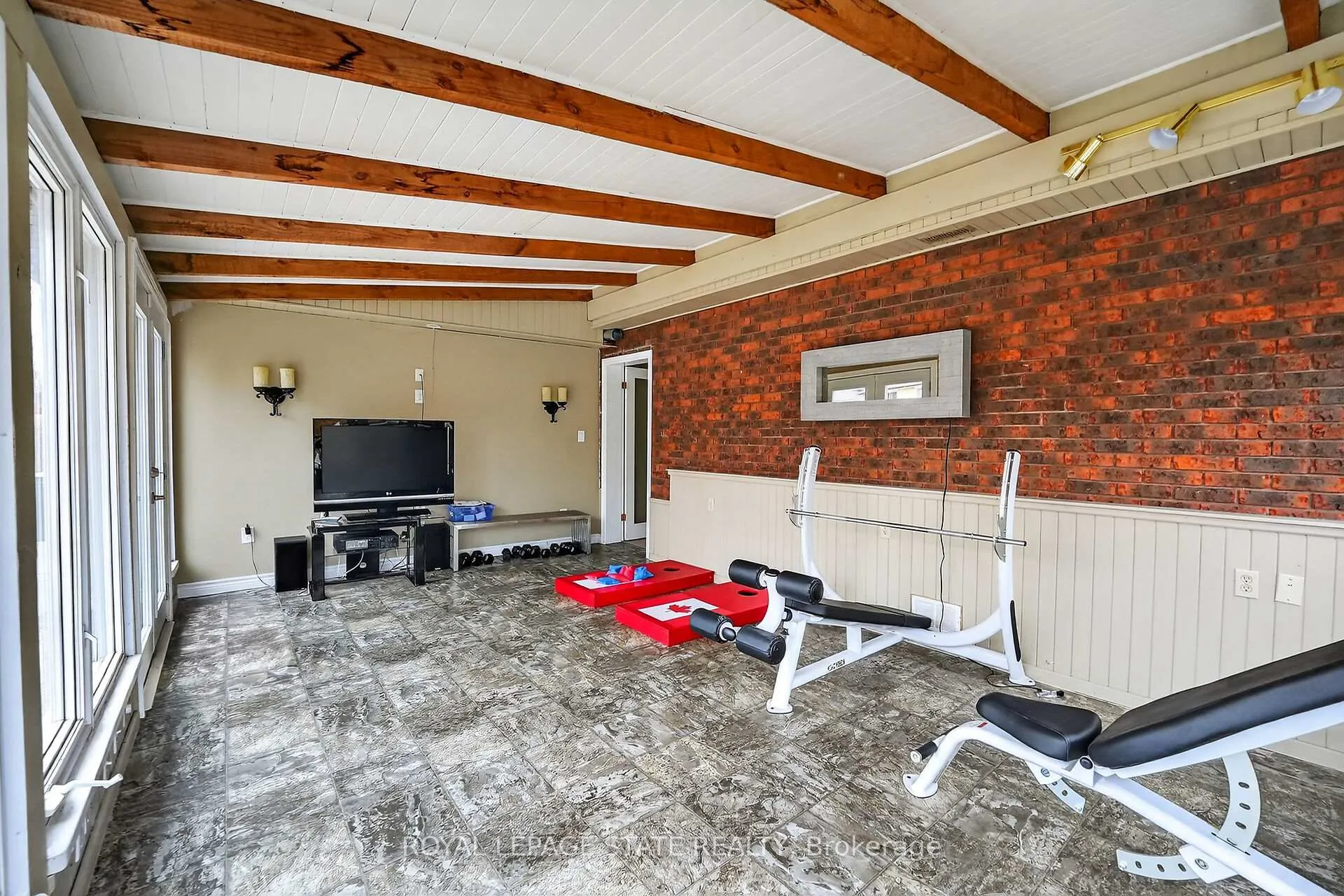 Photo 22 of 7078 Rosseau Place, Niagara Falls, Casey — HOMEH