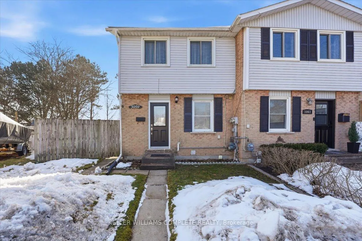 Photo 1 of 3059 Empire Place, Niagara Falls, Church's Lane — HOMEH