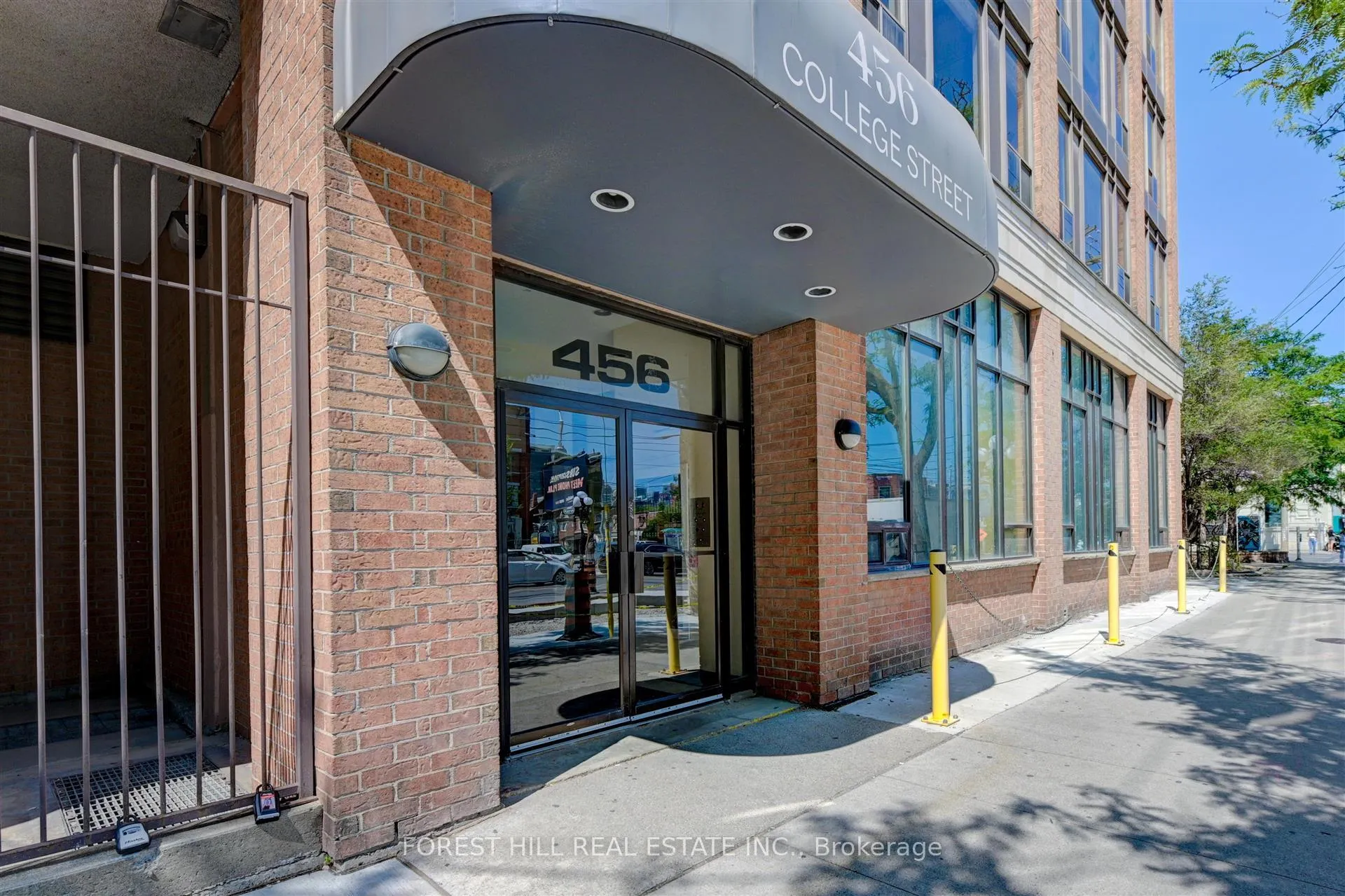 Photo 3 of Unit 509, 456 College Street, Toronto, Palmerston-Little Italy — HOMEH