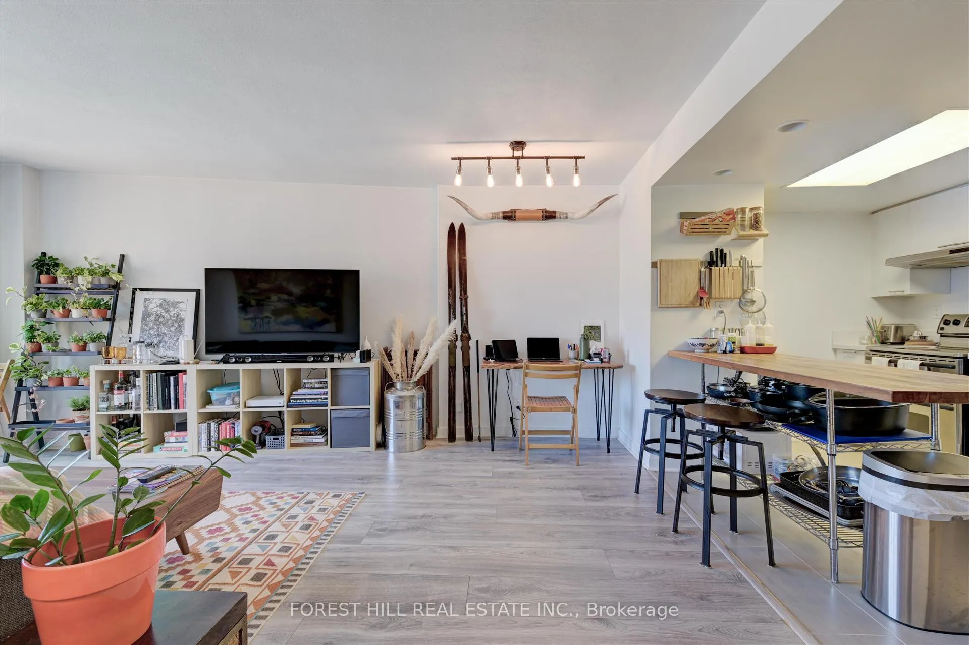 Photo 10 of Unit 509, 456 College Street, Toronto, Palmerston-Little Italy — HOMEH