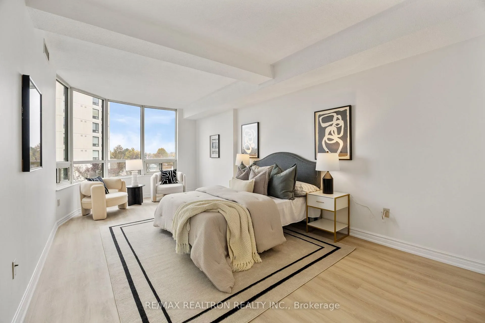 Photo 23 of Unit 316, 333 Clark Avenue W, Vaughan, Crestwood-Springfarm-Yorkhill — HOMEH