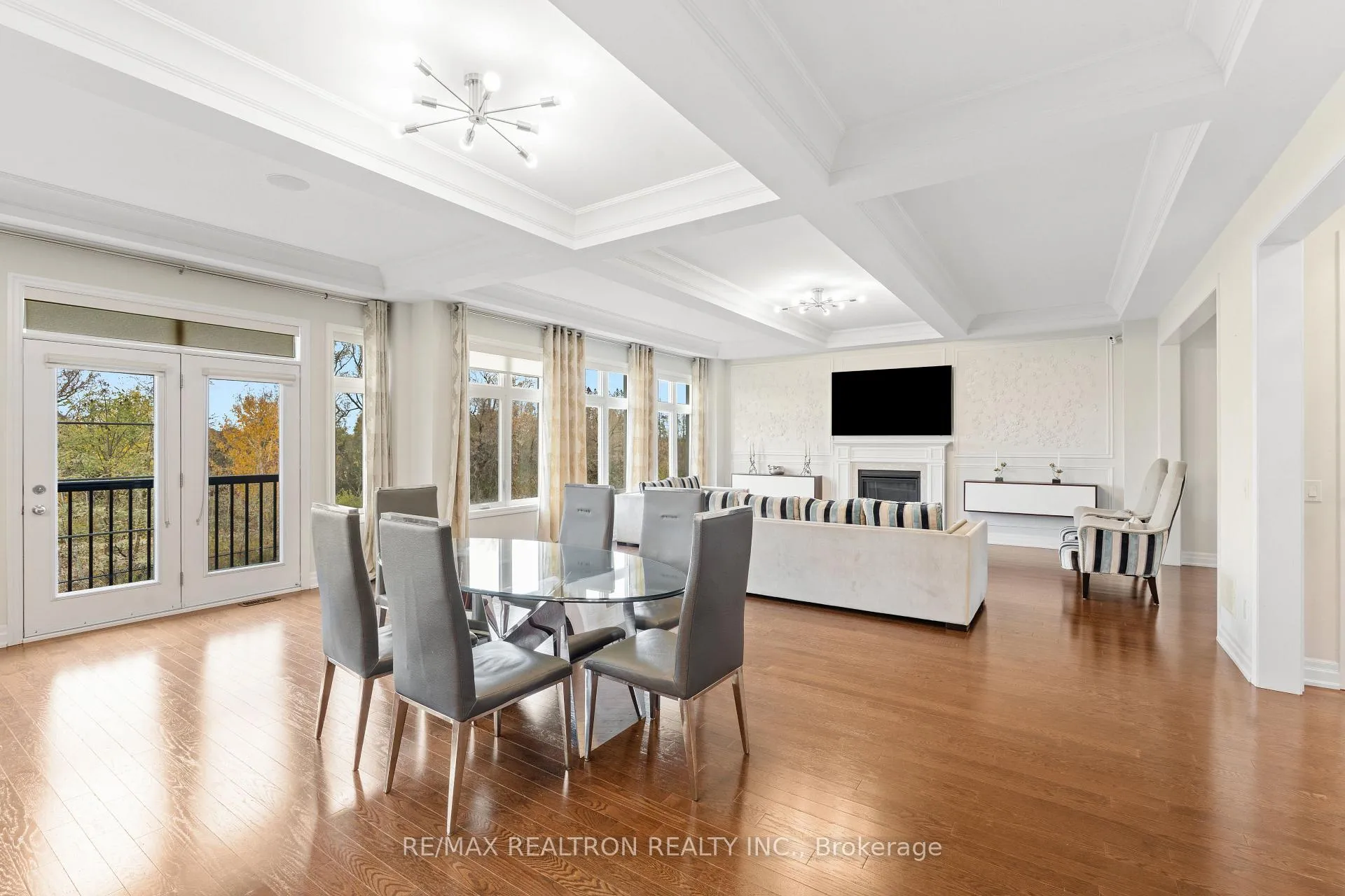Photo 19 of 56 Ria Court, King, King City — HOMEH
