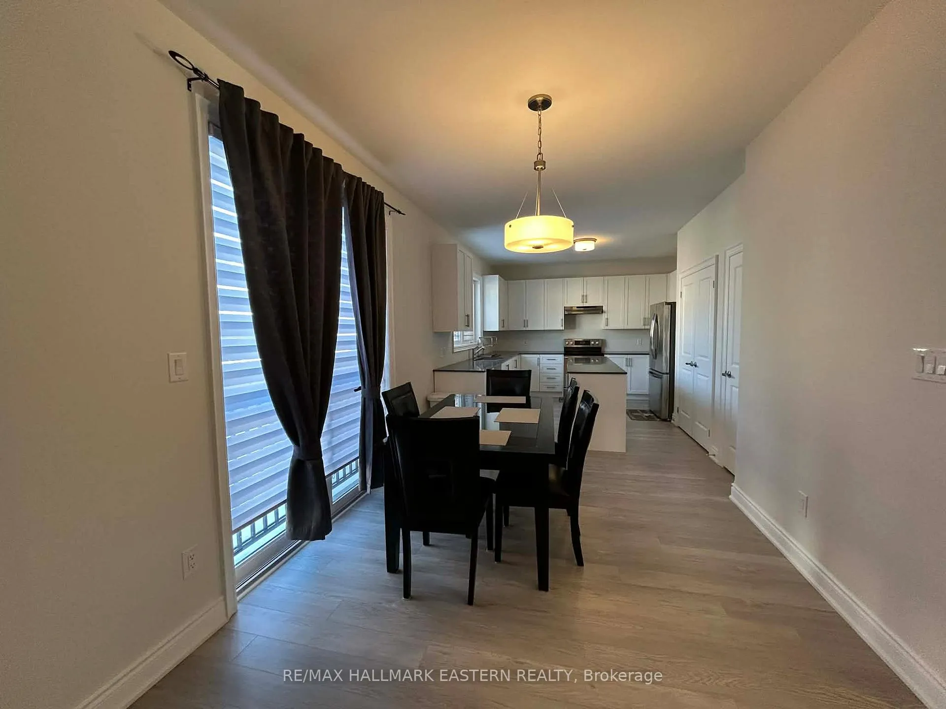 Photo 9 of 534 Macintosh Grove, Peterborough, Northcrest Ward 5 — HOMEH