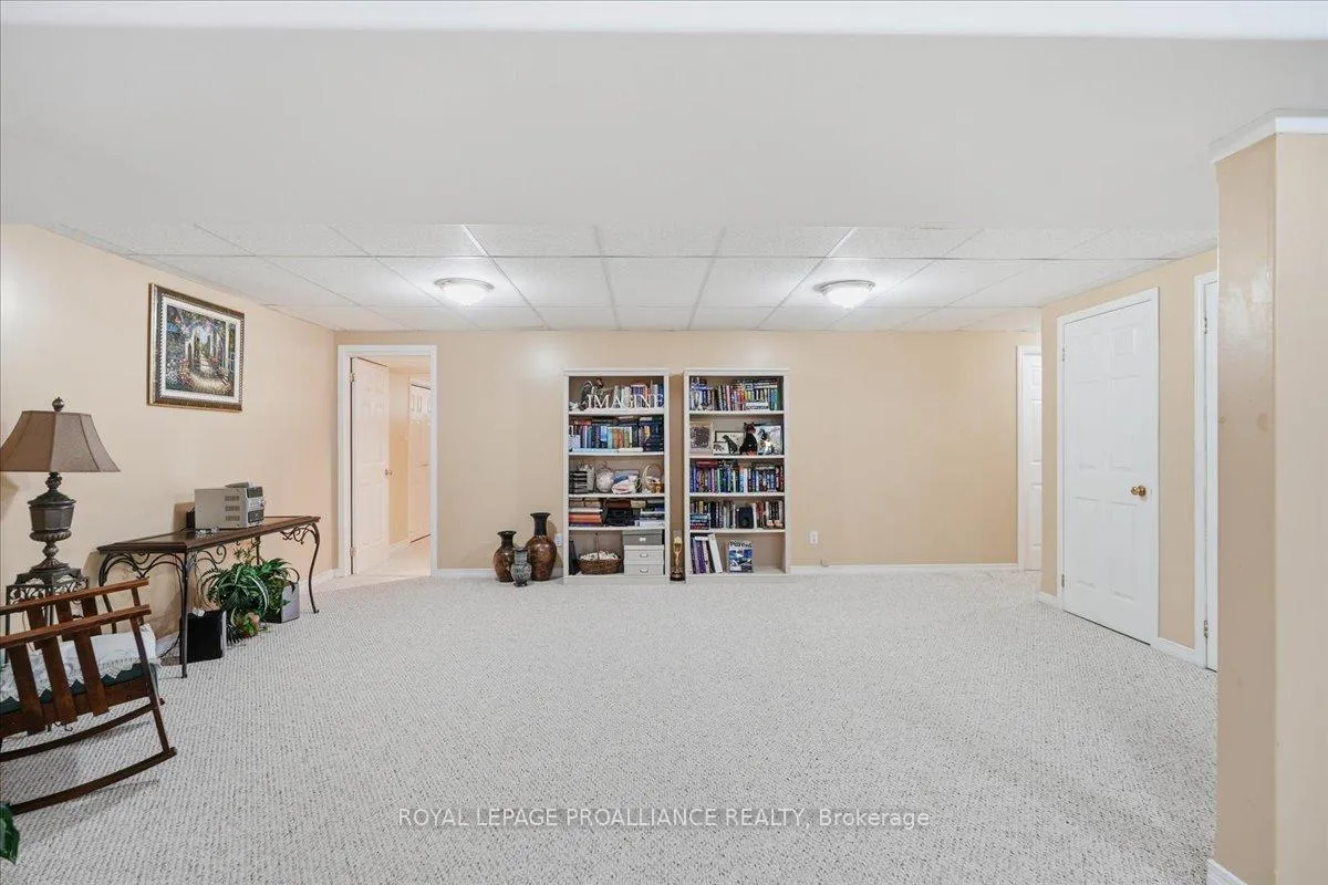 Photo 37 of 102 Hickory Grove, Belleville, Belleville Ward — HOMEH