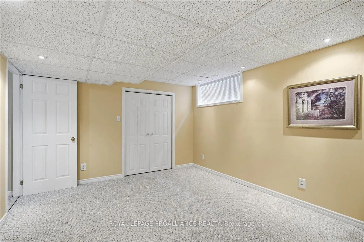Photo 40 of 102 Hickory Grove, Belleville, Belleville Ward — HOMEH