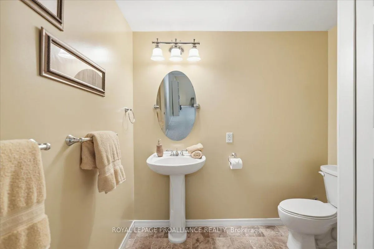 Photo 41 of 102 Hickory Grove, Belleville, Belleville Ward — HOMEH