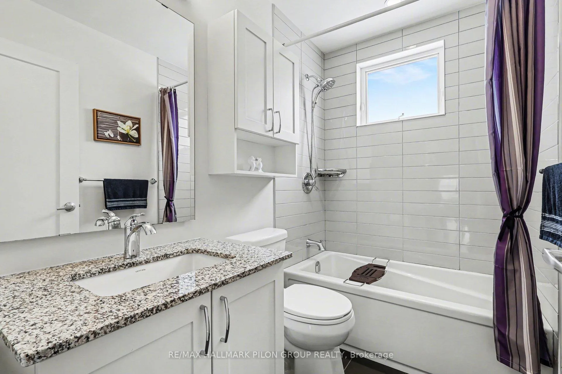 Photo 15 of 200 Mullin Private, Ottawa, Mer Bleue/Bradley Estates/Anderson Park — HOMEH