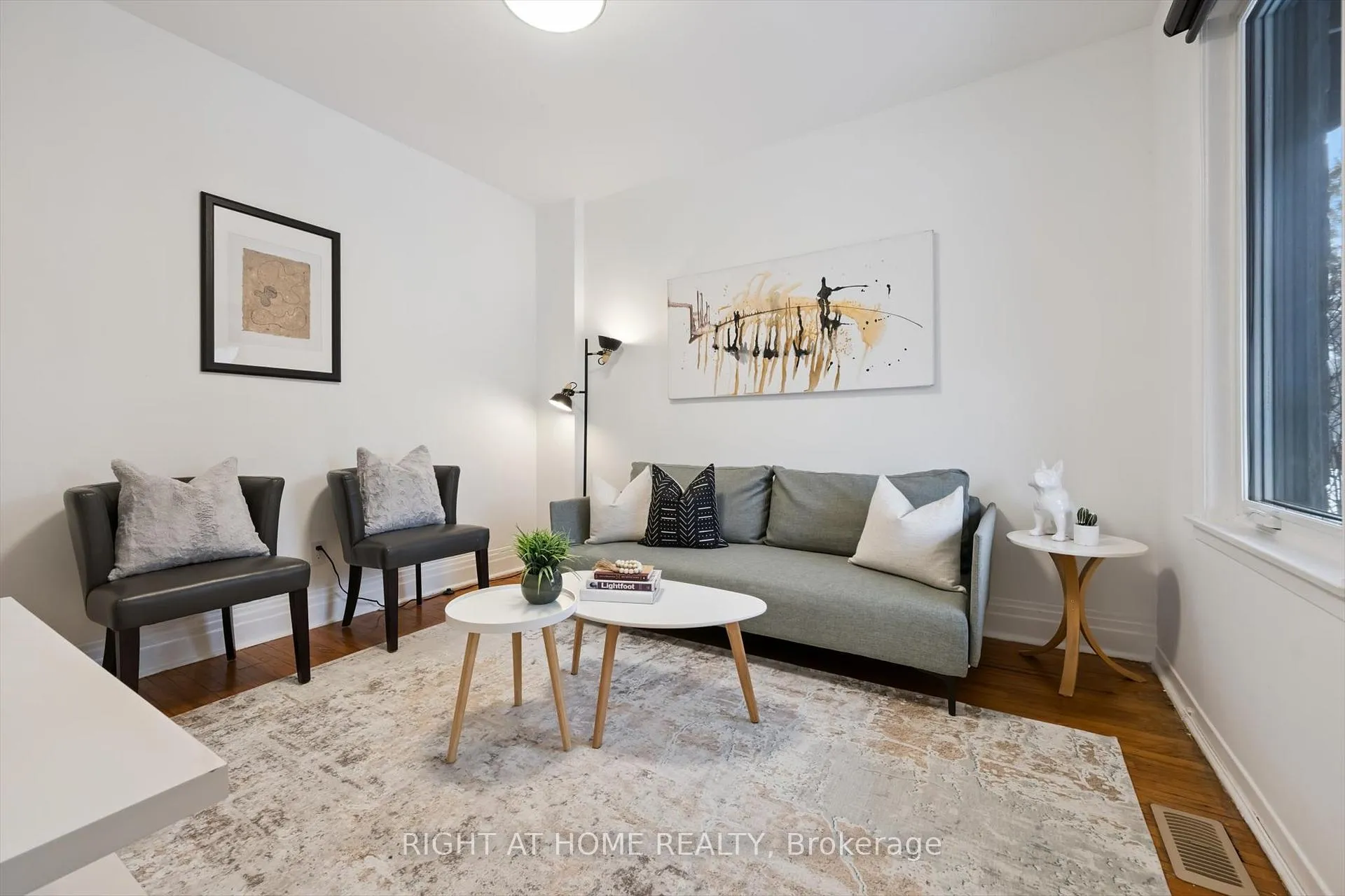 Photo 3 of 1 Auburn Avenue, Toronto, Corso Italia-Davenport — HOMEH