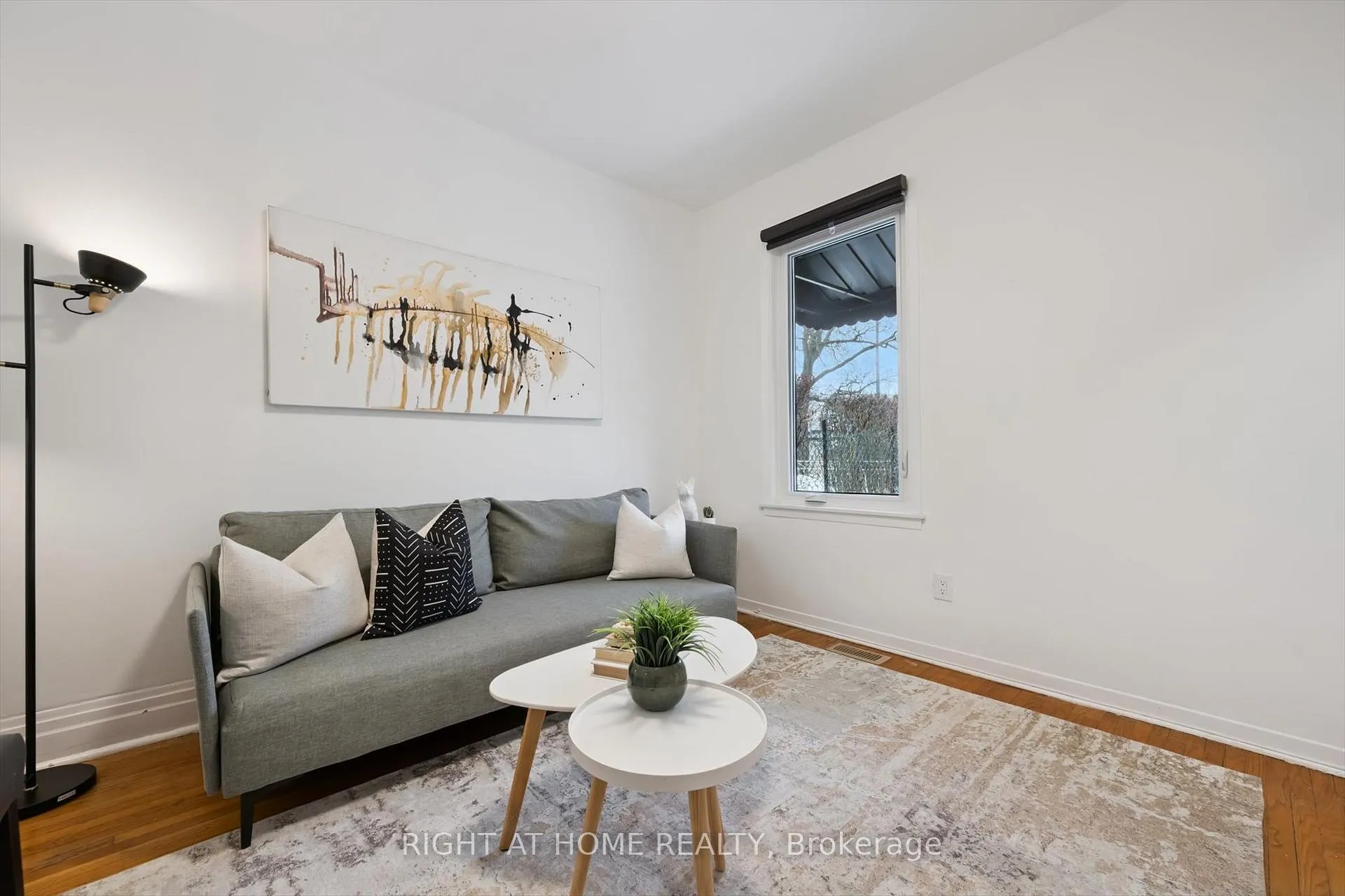 Photo 5 of 1 Auburn Avenue, Toronto, Corso Italia-Davenport — HOMEH
