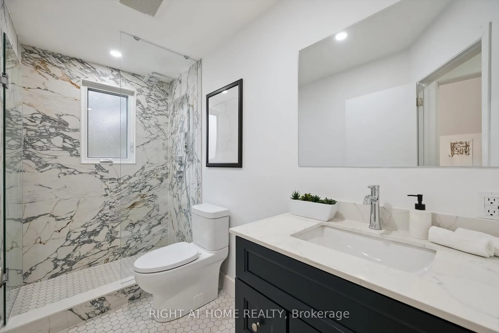 Photo 19 of 1 Auburn Avenue, Toronto, Corso Italia-Davenport — HOMEH