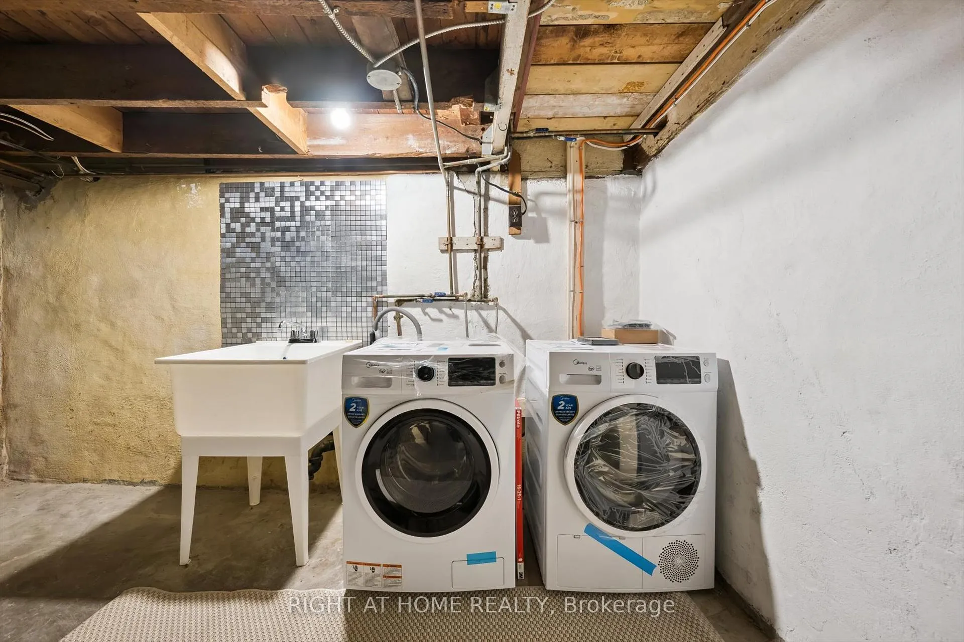 Photo 27 of 1 Auburn Avenue, Toronto, Corso Italia-Davenport — HOMEH