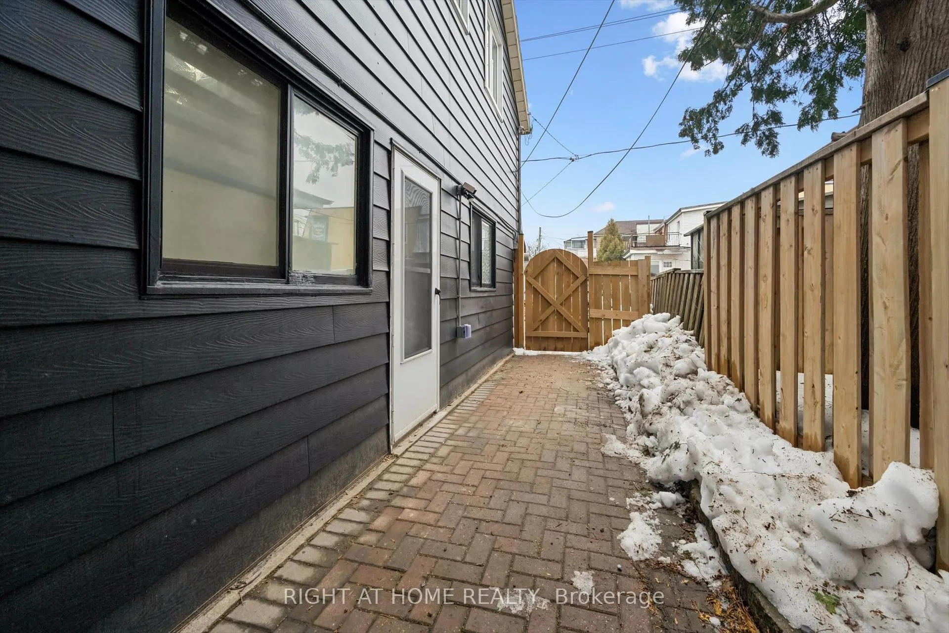 Photo 29 of 1 Auburn Avenue, Toronto, Corso Italia-Davenport — HOMEH