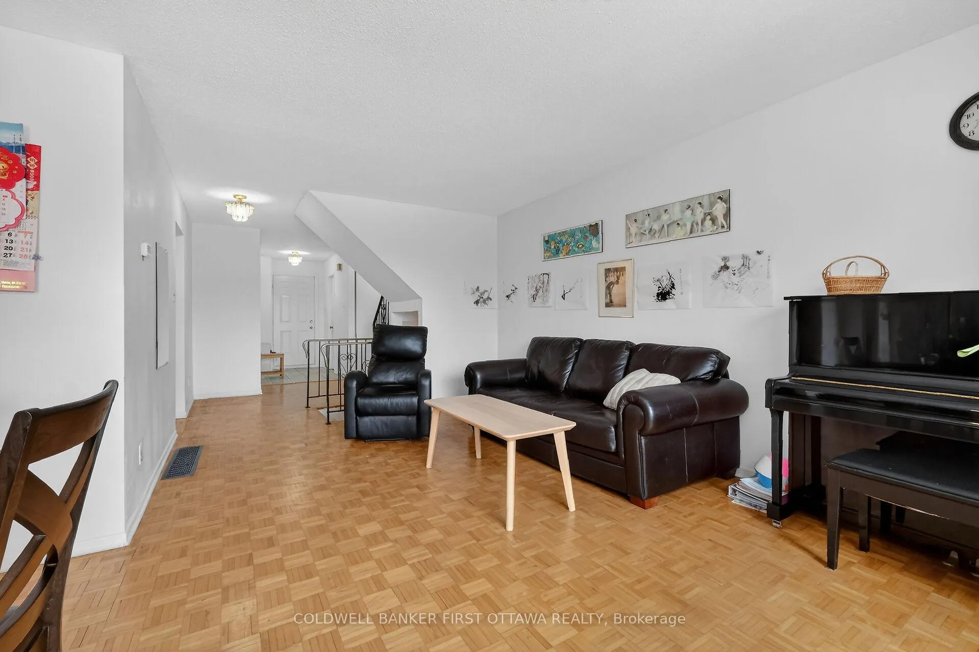 Photo 7 of Unit 17, 300 Stone Quarry Private, Ottawa, Carson Meadows — HOMEH