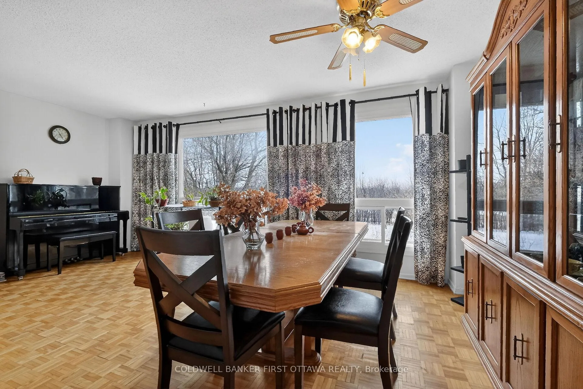 Photo 9 of Unit 17, 300 Stone Quarry Private, Ottawa, Carson Meadows — HOMEH