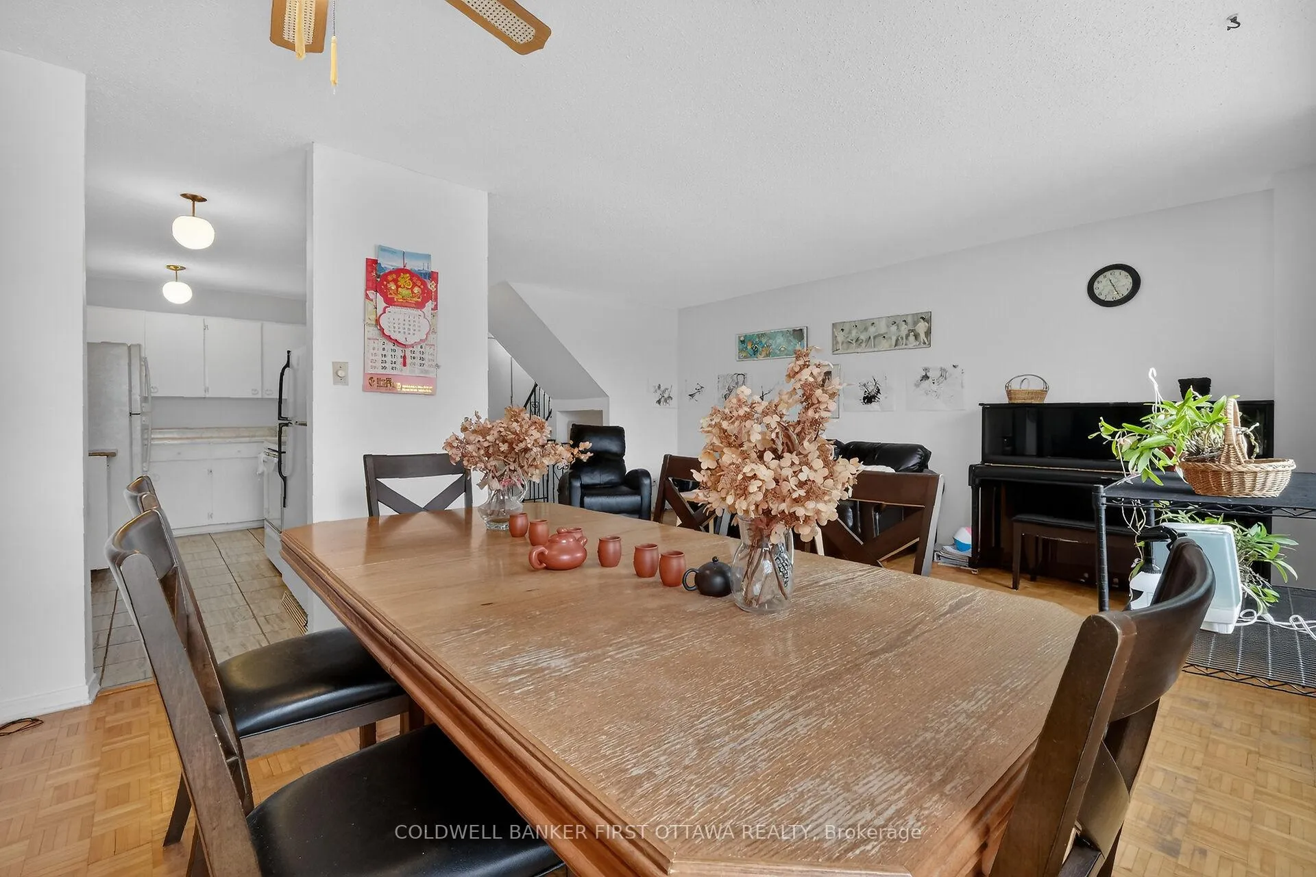 Photo 10 of Unit 17, 300 Stone Quarry Private, Ottawa, Carson Meadows — HOMEH