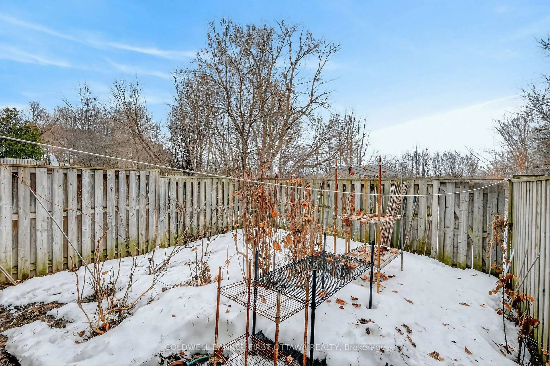 Photo 43 of Unit 17, 300 Stone Quarry Private, Ottawa, Carson Meadows — HOMEH