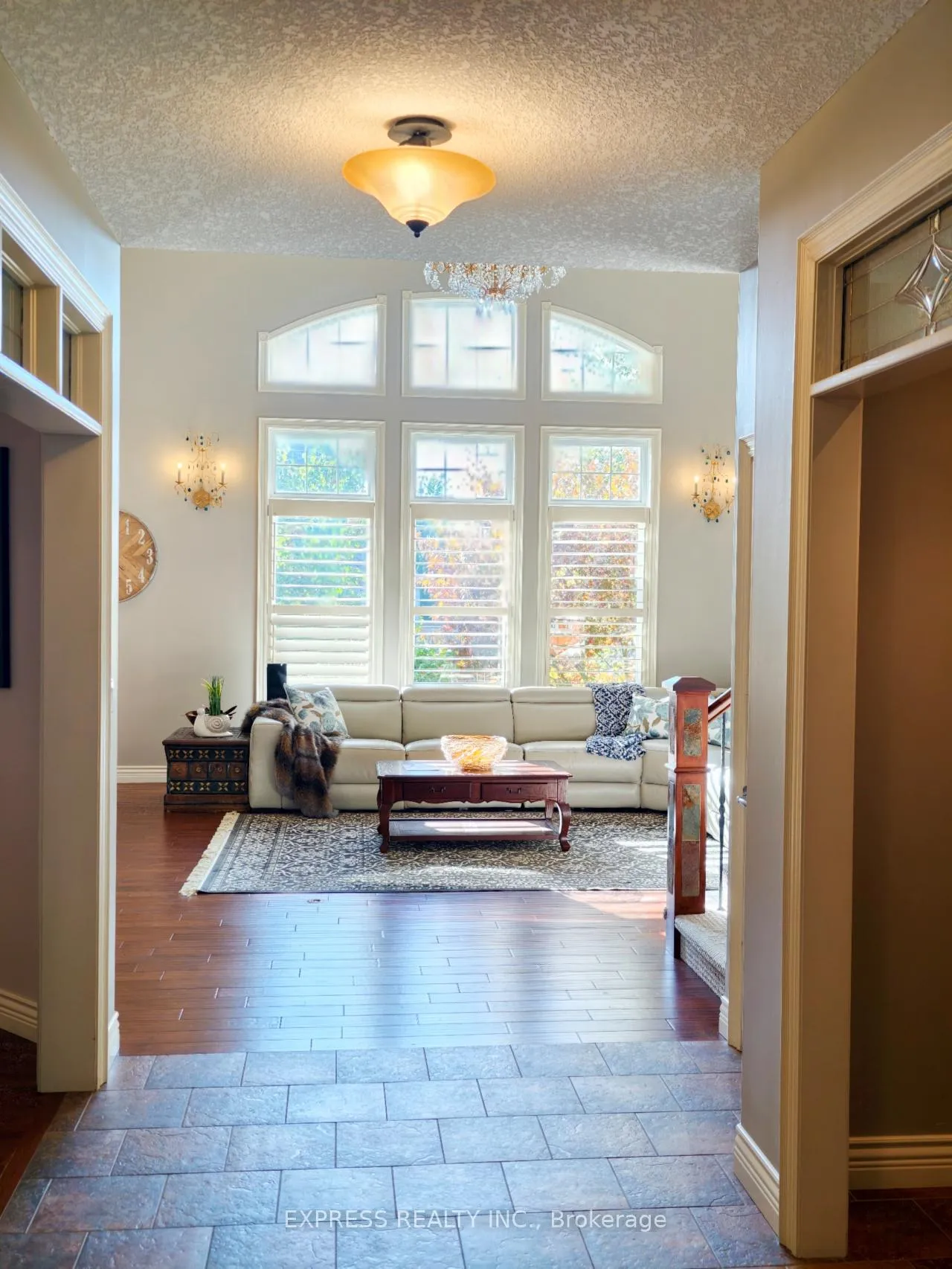 Photo 4 of 225 Terrace Wood Crescent, Kitchener, Pioneer Tower West — HOMEH