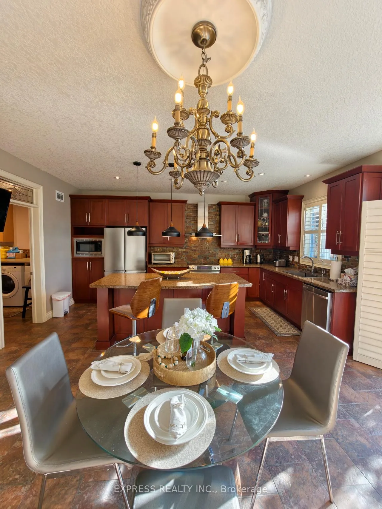 Photo 8 of 225 Terrace Wood Crescent, Kitchener, Pioneer Tower West — HOMEH