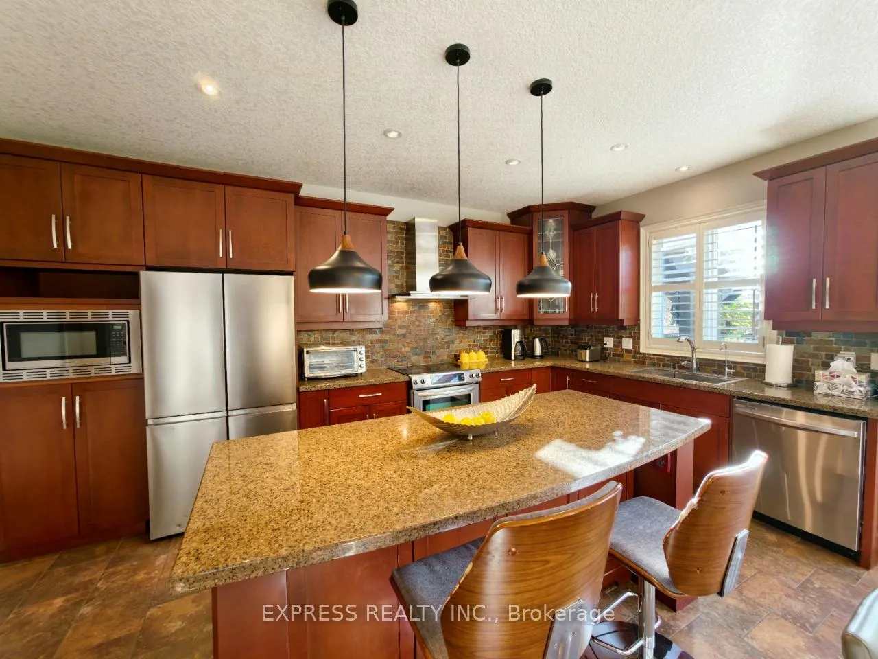 Photo 15 of 225 Terrace Wood Crescent, Kitchener, Pioneer Tower West — HOMEH