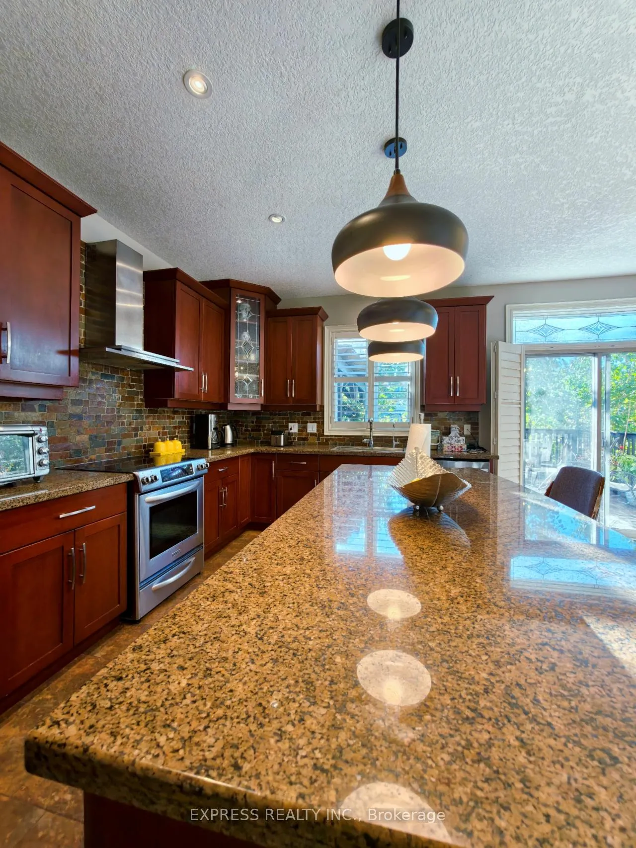 Photo 17 of 225 Terrace Wood Crescent, Kitchener, Pioneer Tower West — HOMEH