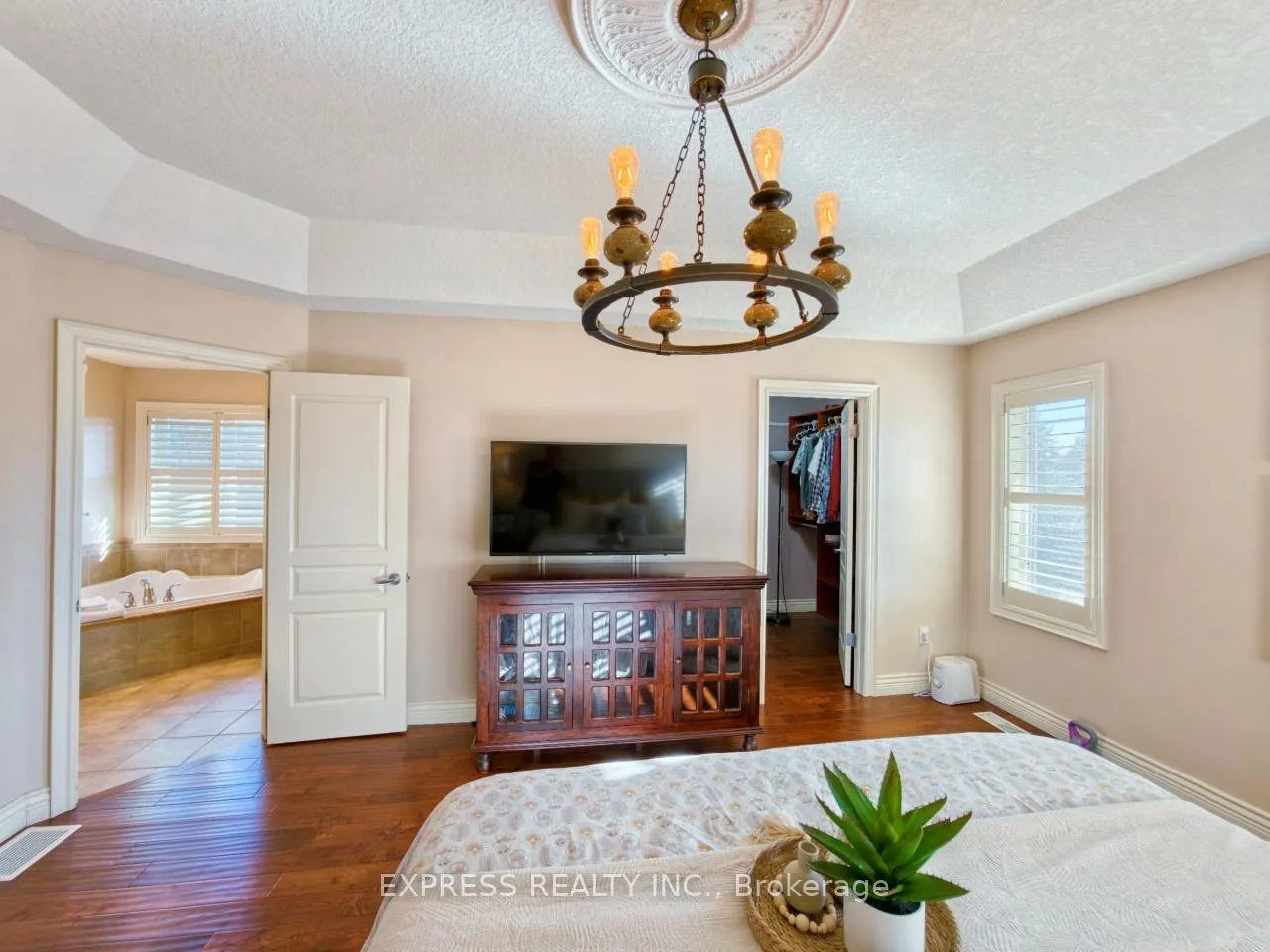 Photo 28 of 225 Terrace Wood Crescent, Kitchener, Pioneer Tower West — HOMEH