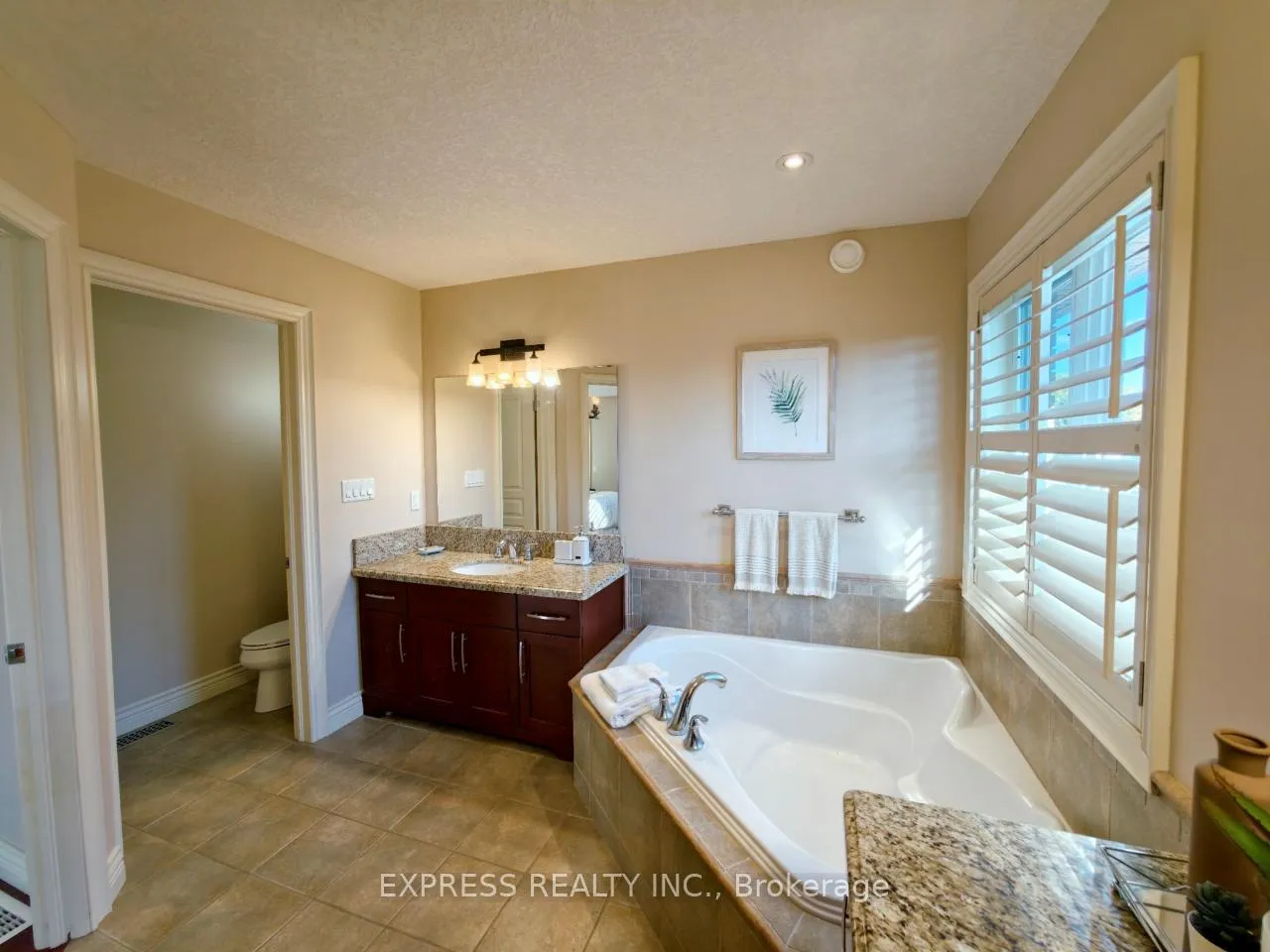 Photo 32 of 225 Terrace Wood Crescent, Kitchener, Pioneer Tower West — HOMEH