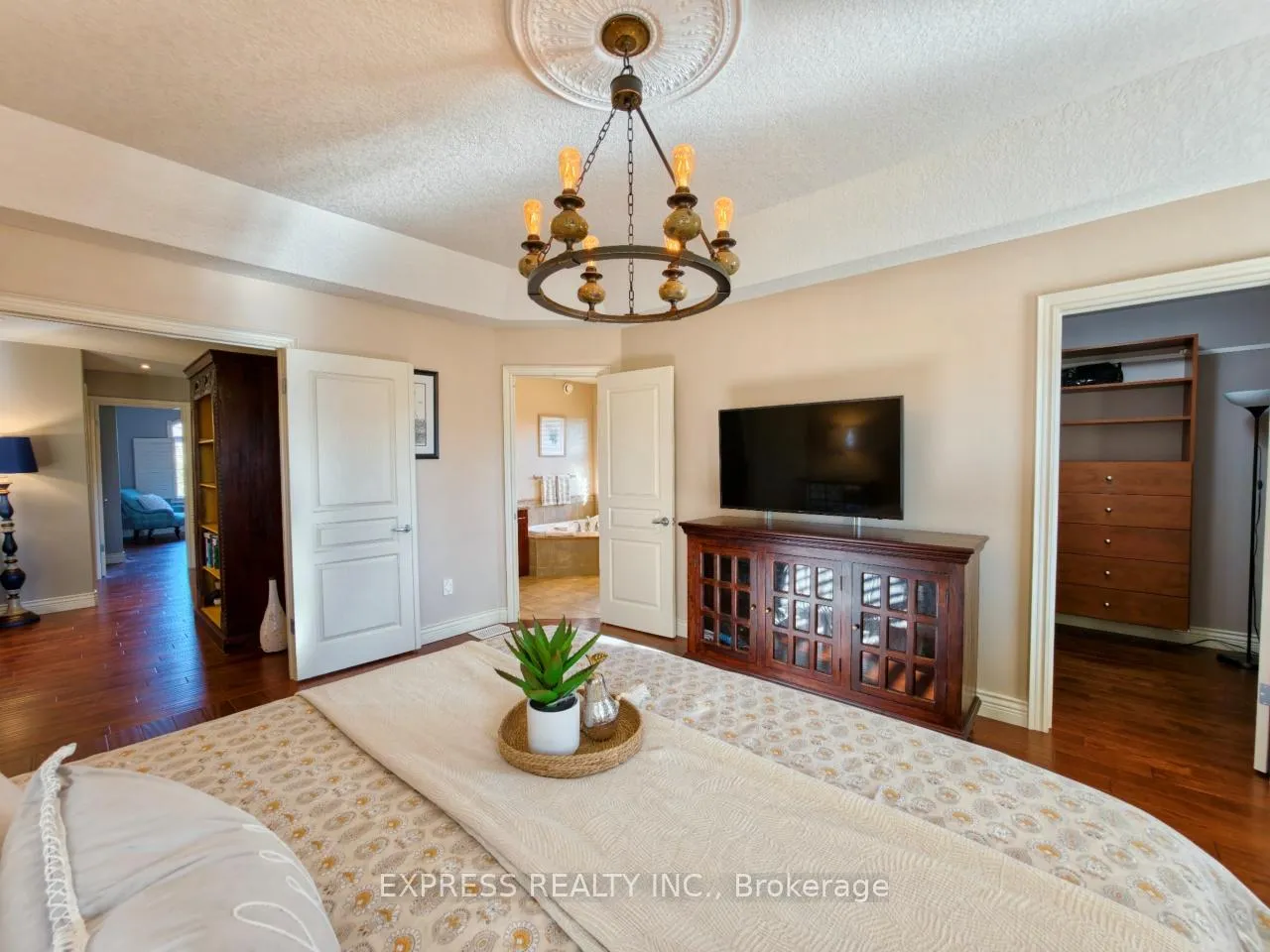 Photo 33 of 225 Terrace Wood Crescent, Kitchener, Pioneer Tower West — HOMEH