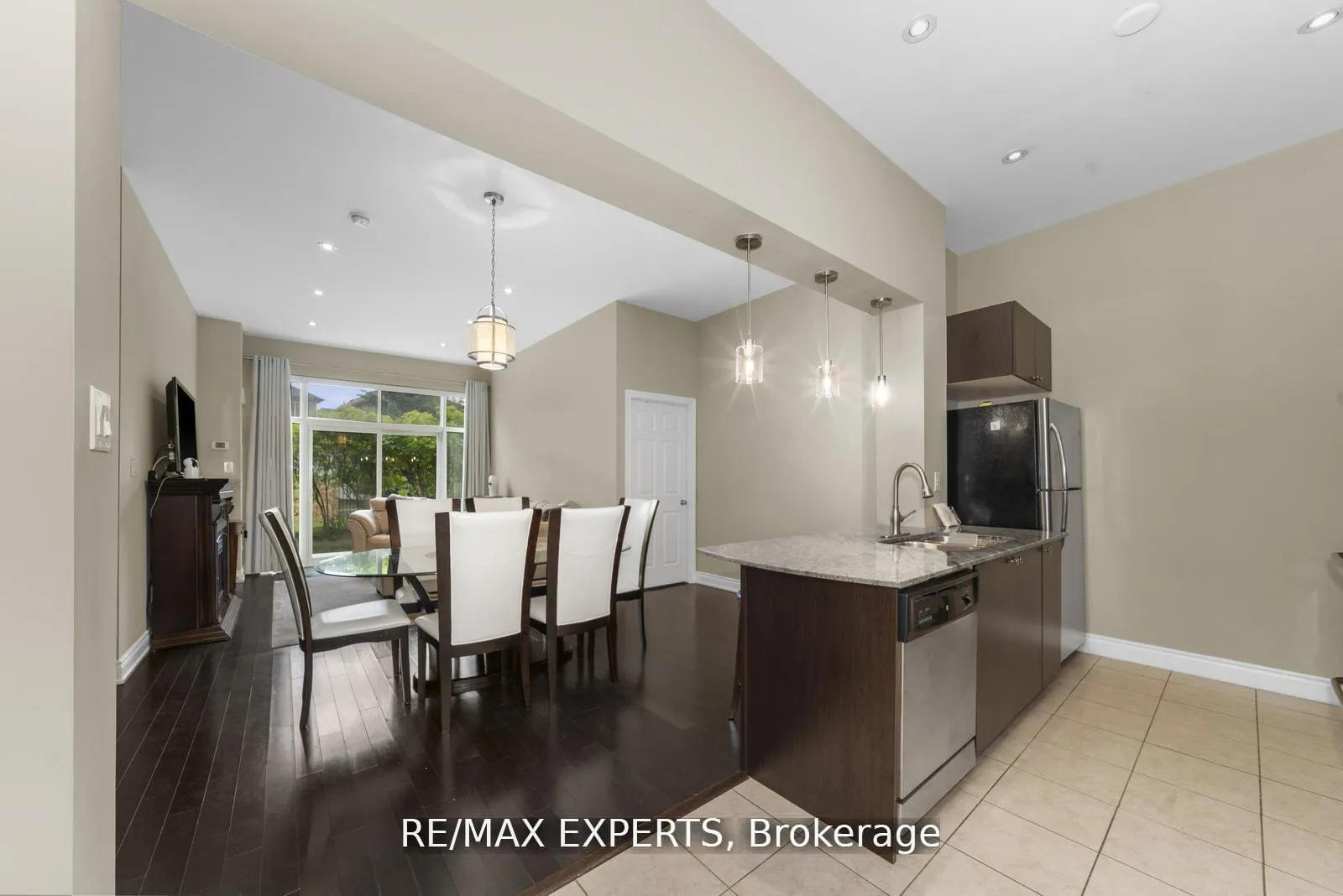 Photo 11 of Unit 105, 10211 Keele Street, Vaughan, Maple — HOMEH