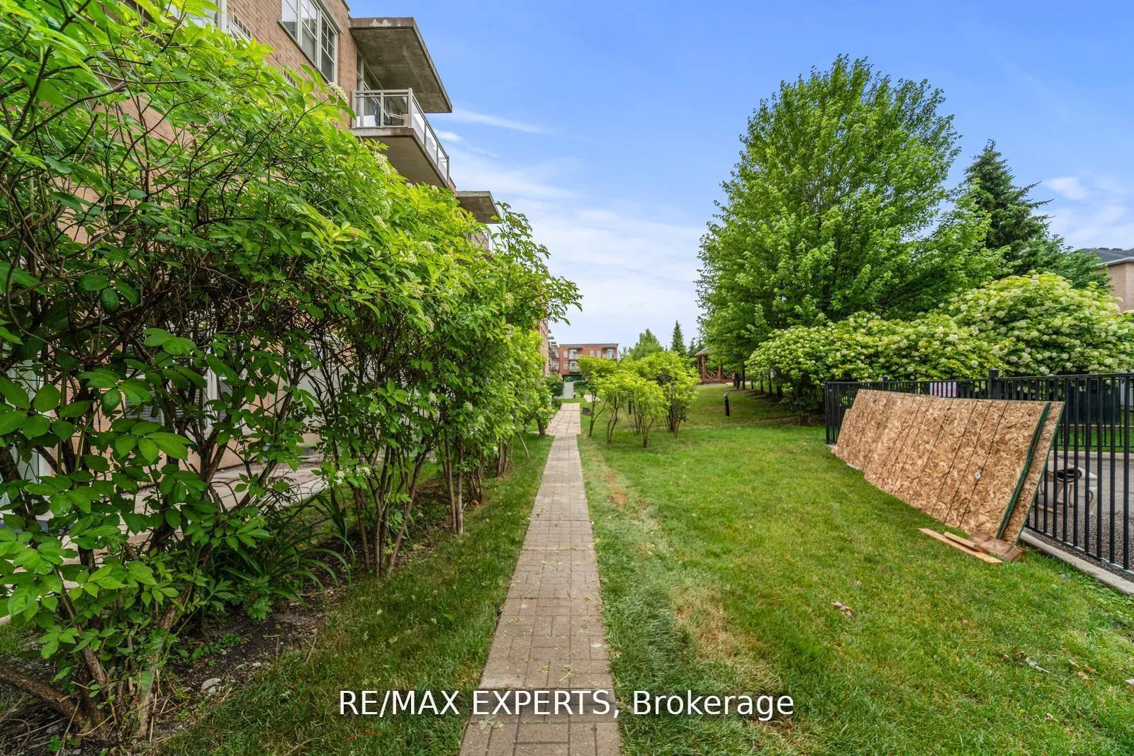 Photo 34 of Unit 105, 10211 Keele Street, Vaughan, Maple — HOMEH
