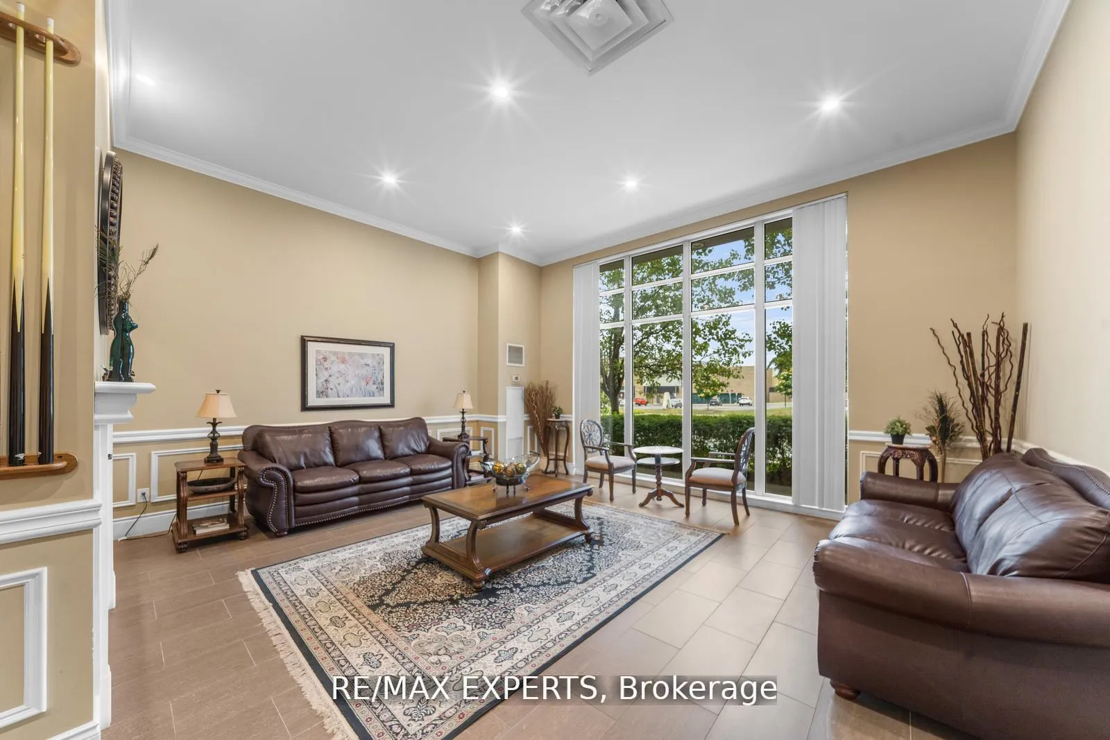 Photo 35 of Unit 105, 10211 Keele Street, Vaughan, Maple — HOMEH