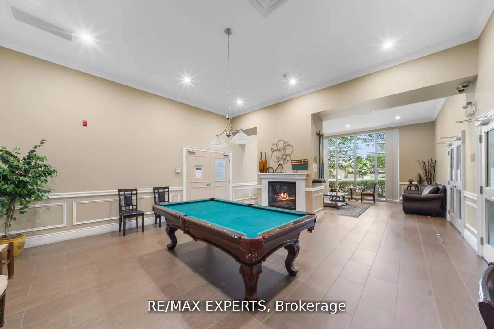 Photo 37 of Unit 105, 10211 Keele Street, Vaughan, Maple — HOMEH