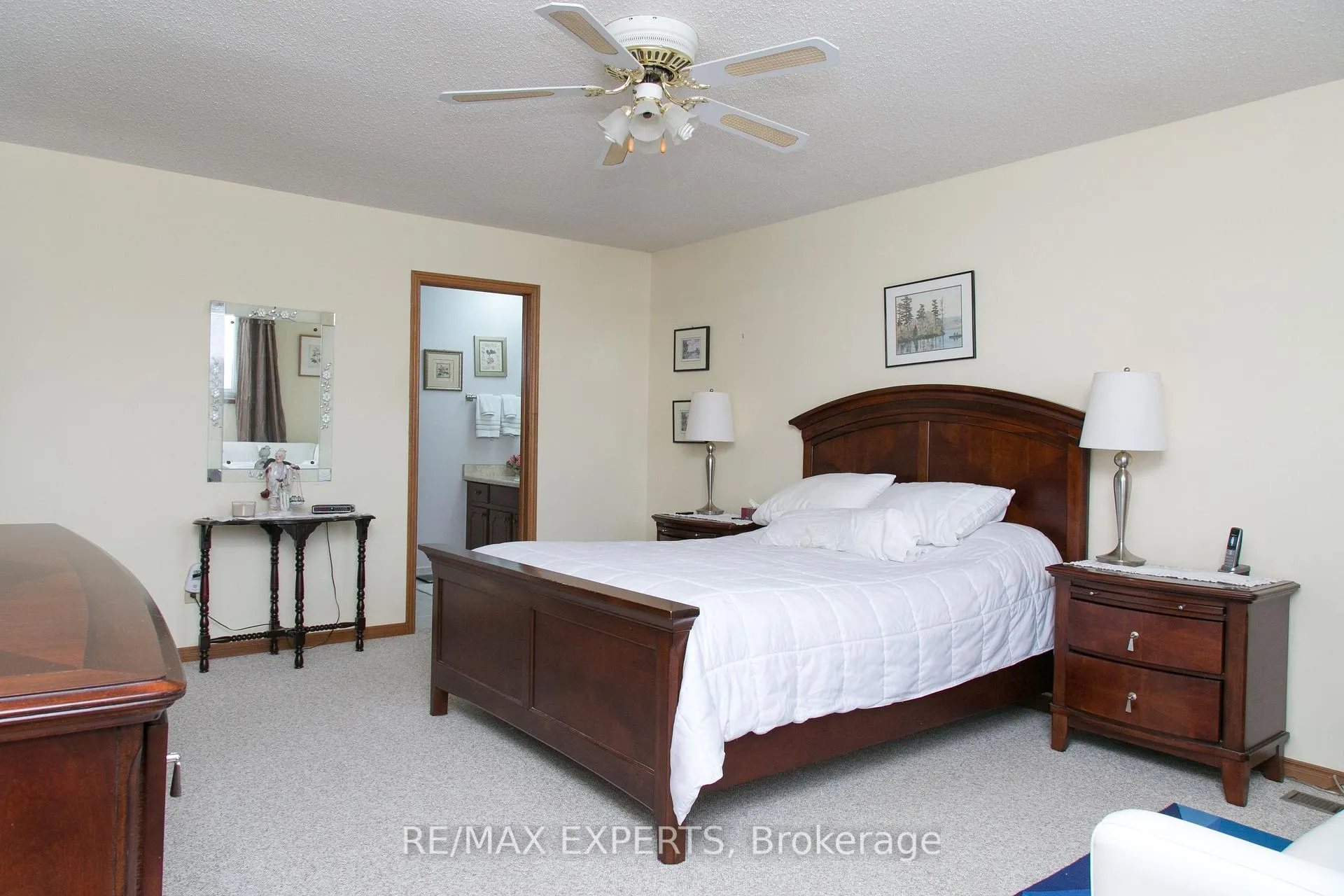 Photo 15 of 196 Shannon Place, Tecumseh — HOMEH
