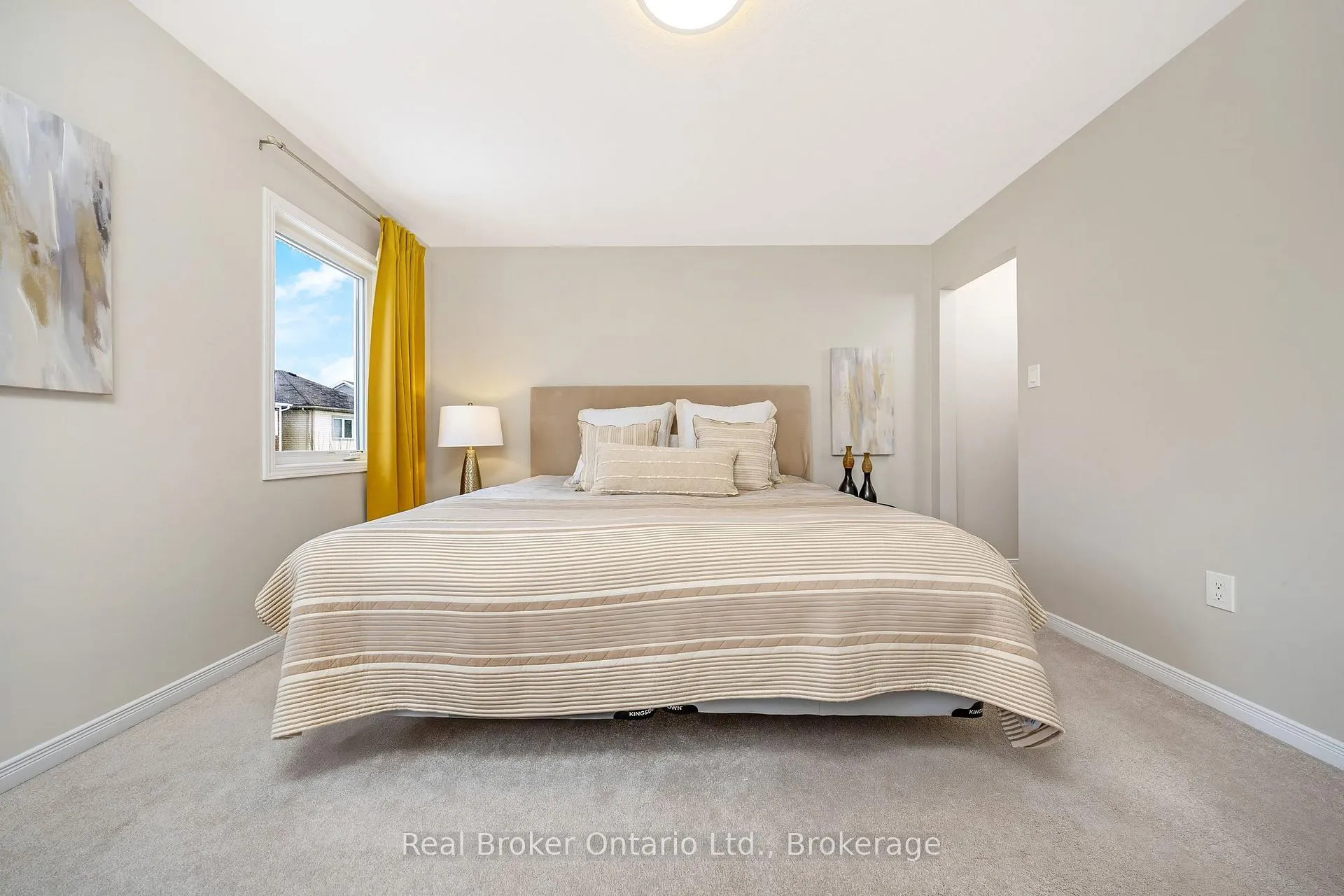 Photo 20 of 241 Pineglen Crescent, Kitchener — HOMEH