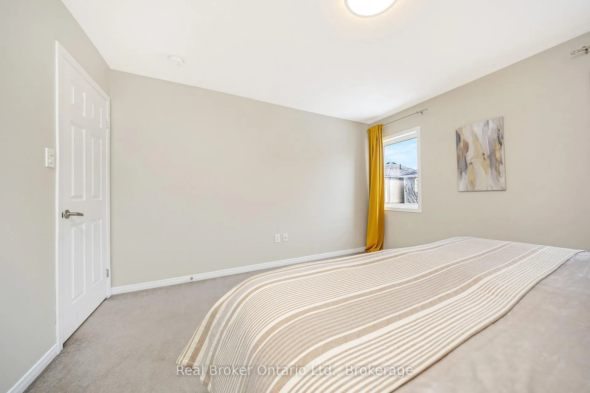 Photo 21 of 241 Pineglen Crescent, Kitchener — HOMEH