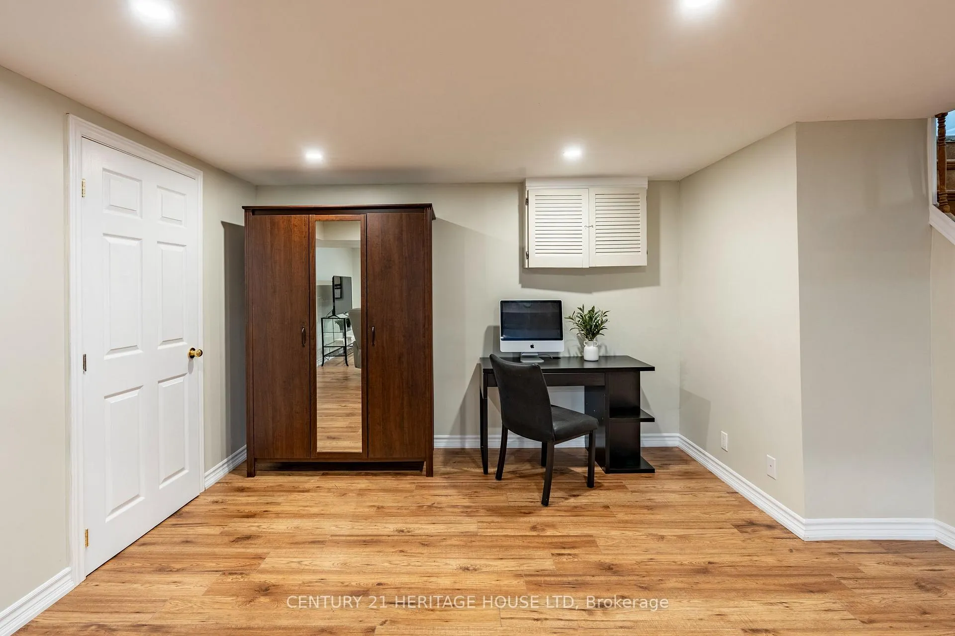 Photo 25 of 106 Hickory Heights Crescent, Kitchener — HOMEH