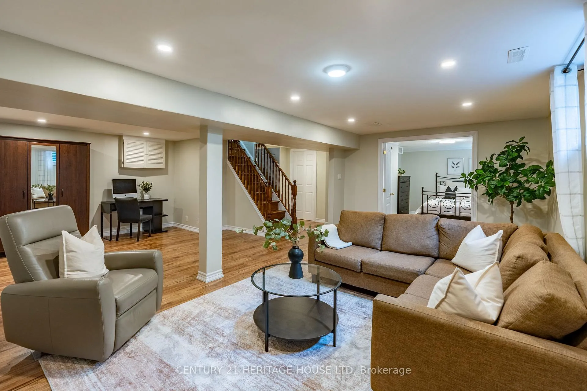 Photo 27 of 106 Hickory Heights Crescent, Kitchener — HOMEH