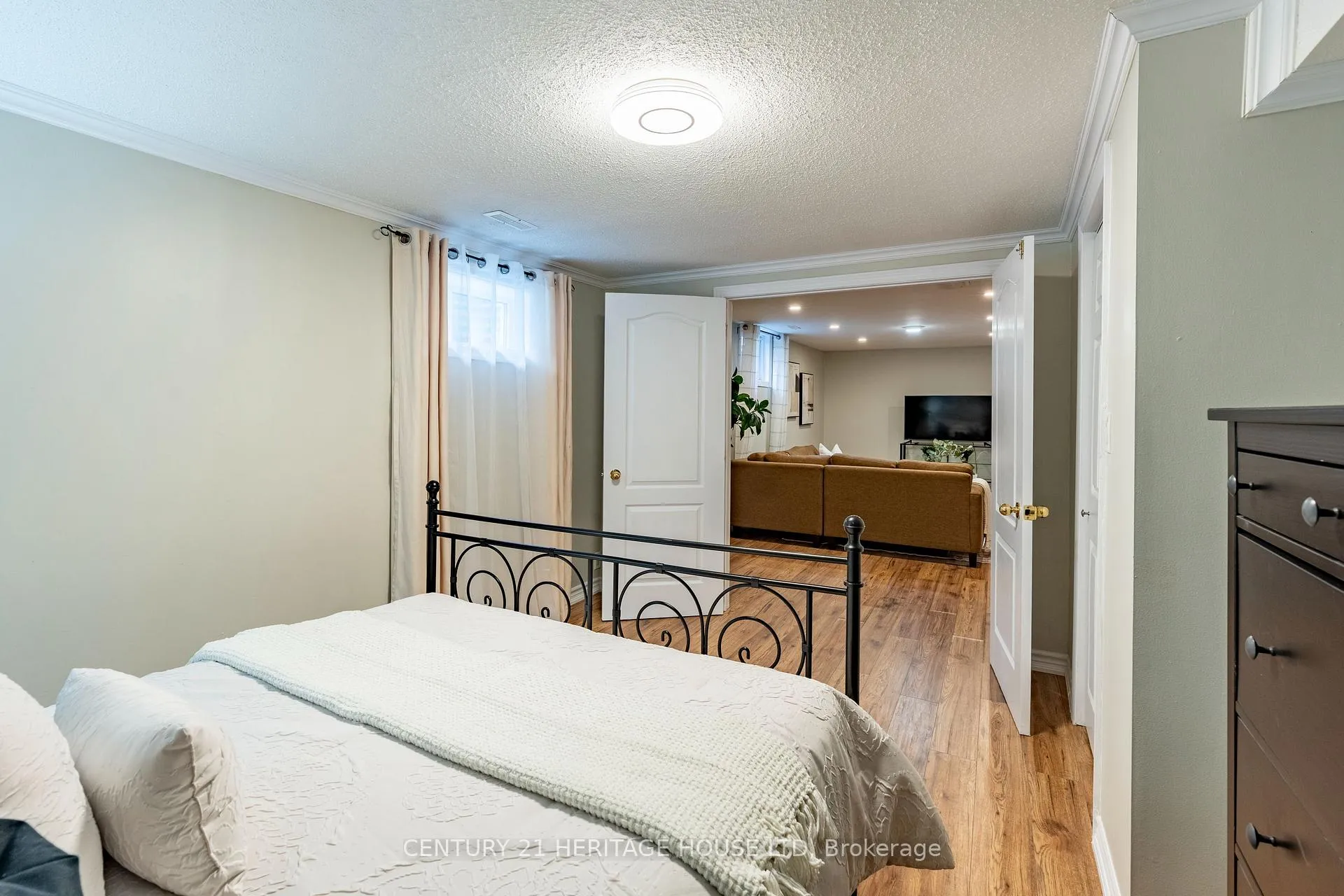 Photo 29 of 106 Hickory Heights Crescent, Kitchener — HOMEH