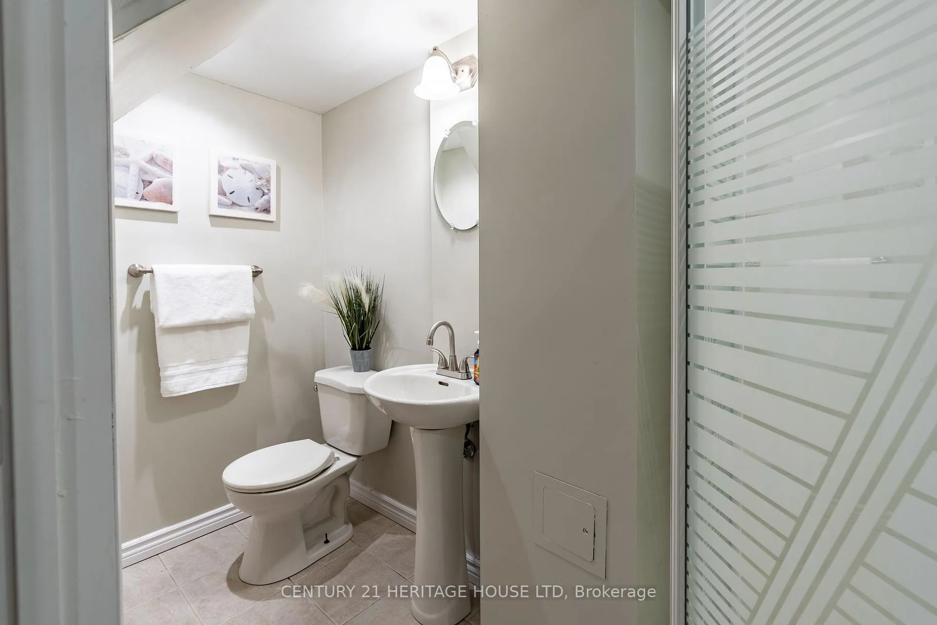 Photo 31 of 106 Hickory Heights Crescent, Kitchener — HOMEH