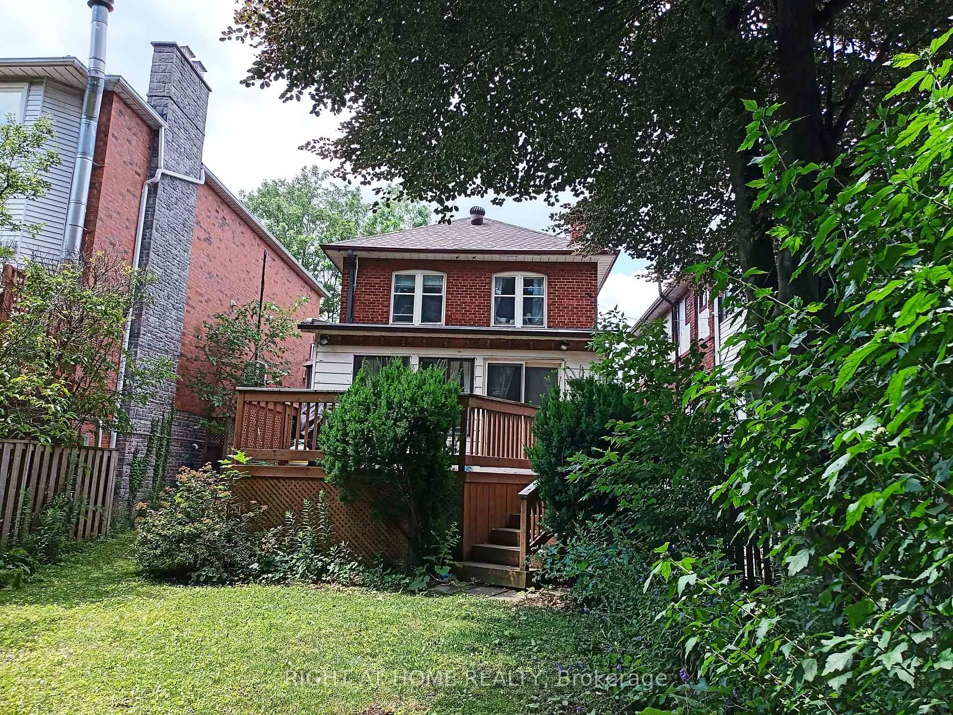 Photo 4 of 129 Colin Avenue, Toronto, Yonge-Eglinton — HOMEH