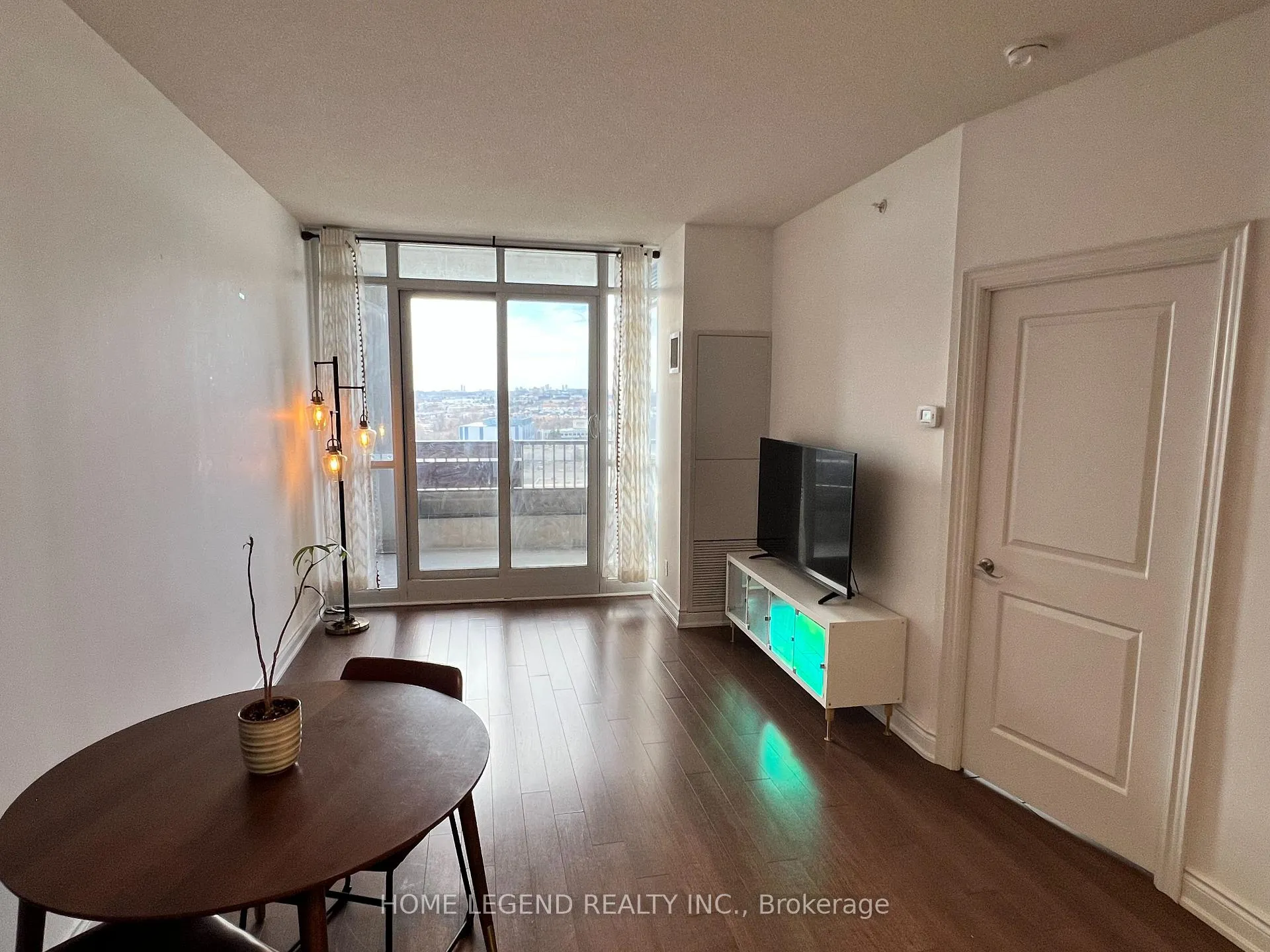 Photo 2 of Unit 1607, 89 South Town Centre Boulevard, Markham, Unionville — HOMEH