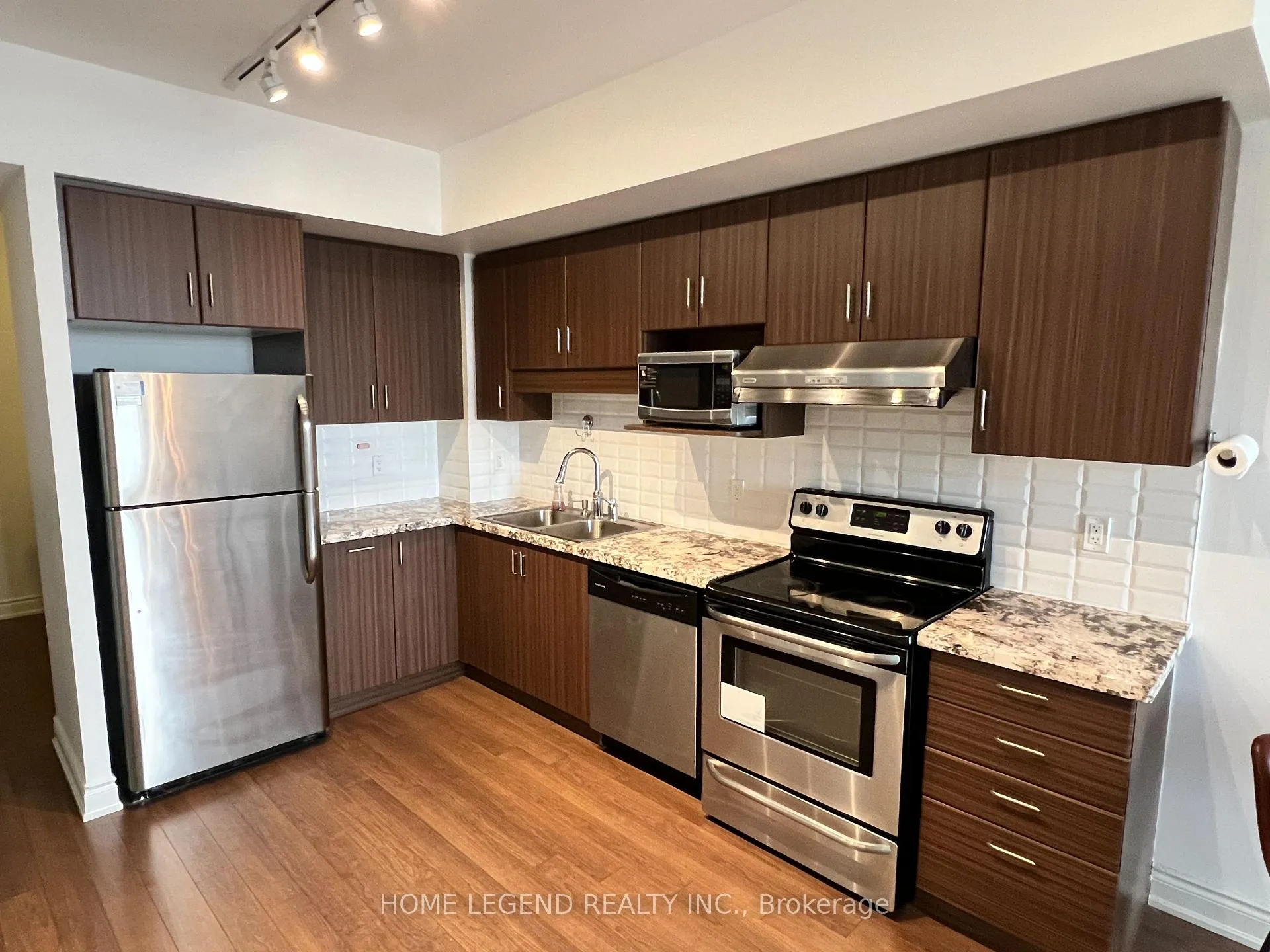 Photo 4 of Unit 1607, 89 South Town Centre Boulevard, Markham, Unionville — HOMEH