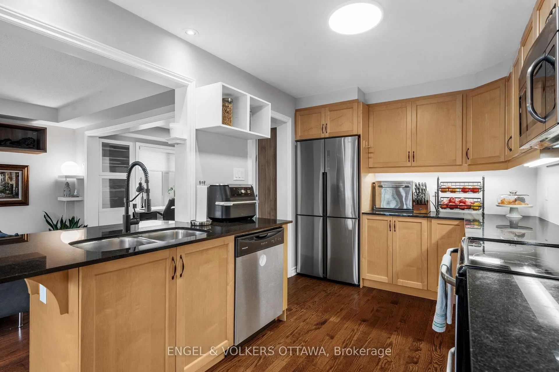 Photo 14 of 760 Mayfly Crescent, Ottawa, Barrhaven - Half Moon Bay — HOMEH