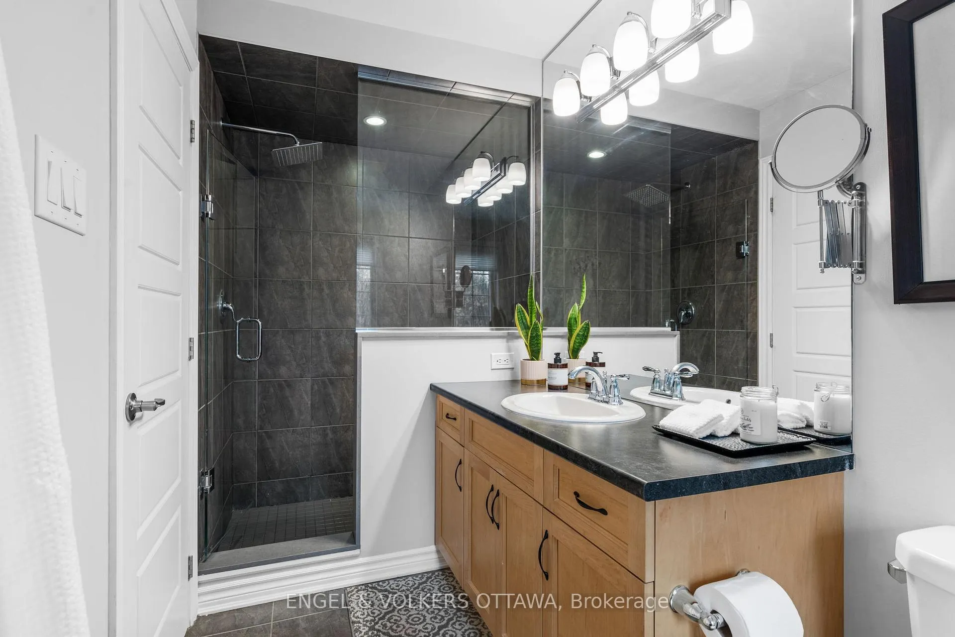 Photo 23 of 760 Mayfly Crescent, Ottawa, Barrhaven - Half Moon Bay — HOMEH
