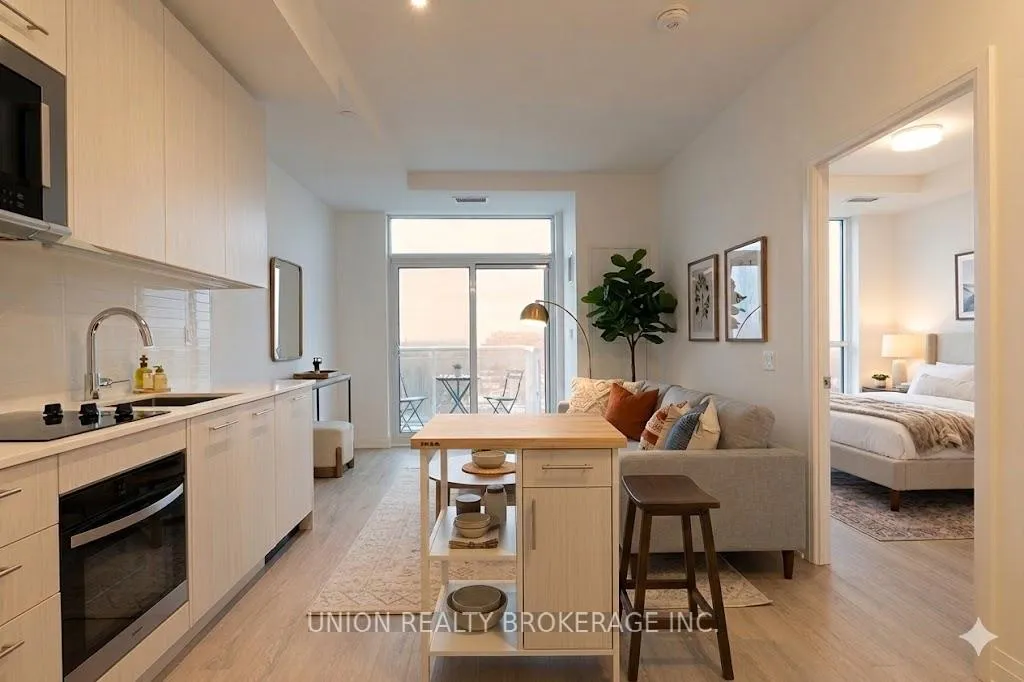 Photo 1 of Unit 902, 286 Main Street, Toronto, East End-Danforth — HOMEH