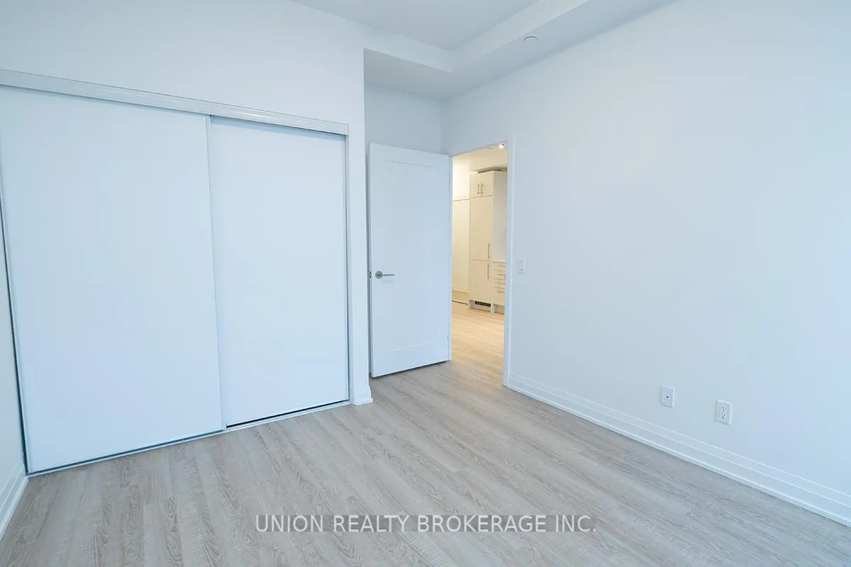 Photo 6 of Unit 902, 286 Main Street, Toronto, East End-Danforth — HOMEH
