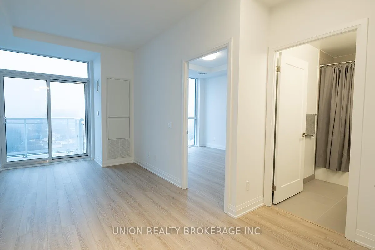 Photo 8 of Unit 902, 286 Main Street, Toronto, East End-Danforth — HOMEH