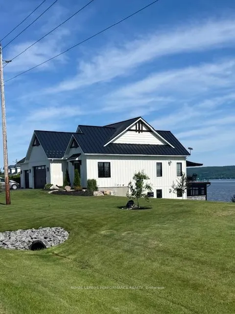 Photo 3 of 1780 Bay Road, Champlain, L'Orignal — HOMEH
