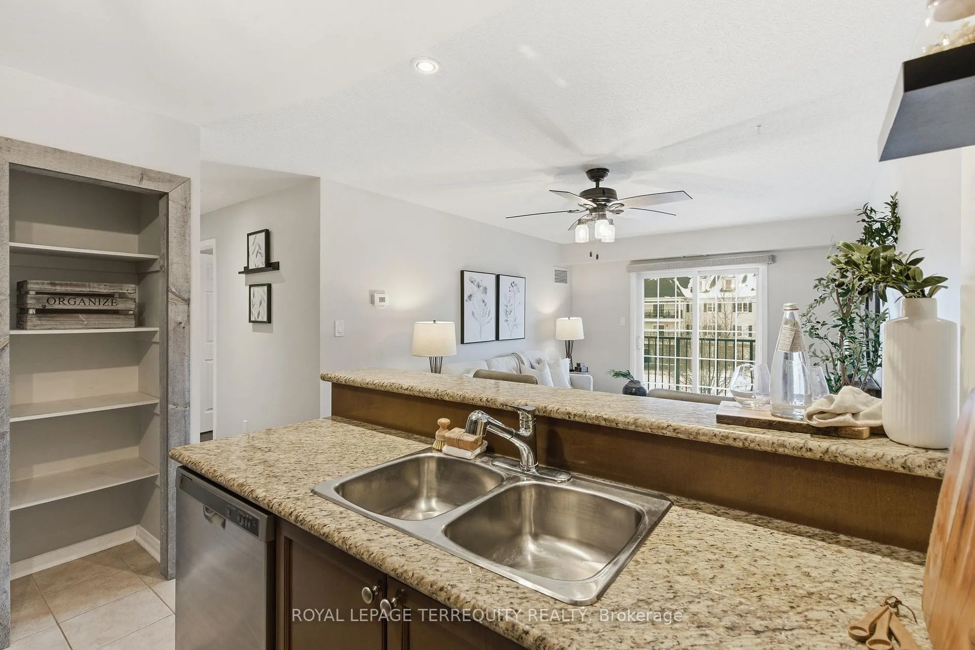 Photo 7 of Unit 305, 55 Shipway Avenue, Clarington, Newcastle — HOMEH