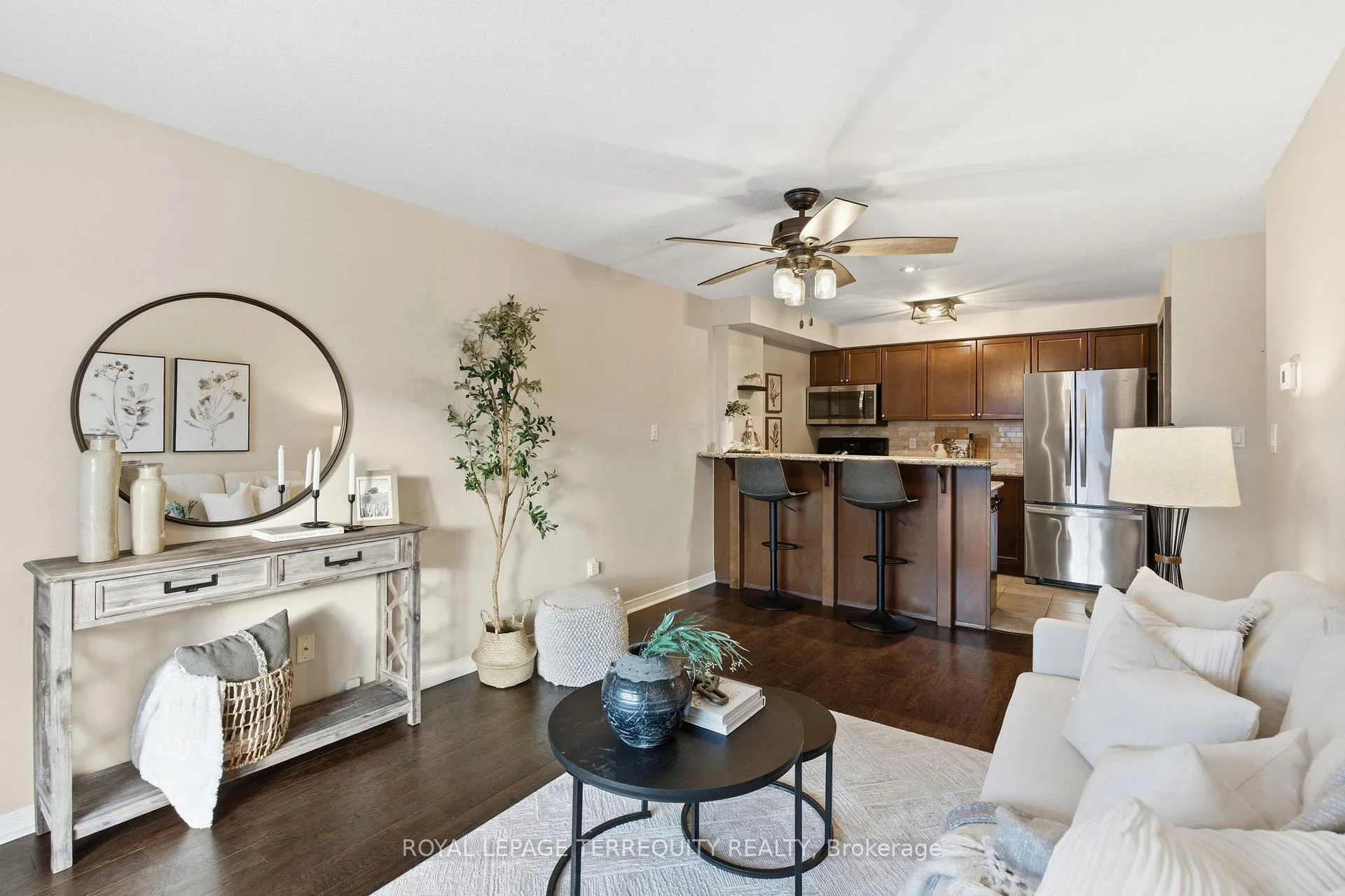 Photo 10 of Unit 305, 55 Shipway Avenue, Clarington, Newcastle — HOMEH