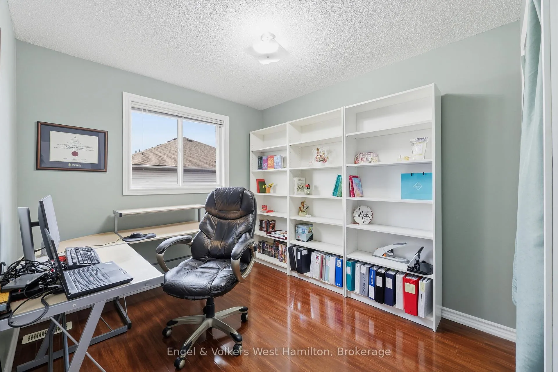 Photo 20 of Unit 41, 39 Pinewoods Drive, Hamilton, Stoney Creek Mountain — HOMEH